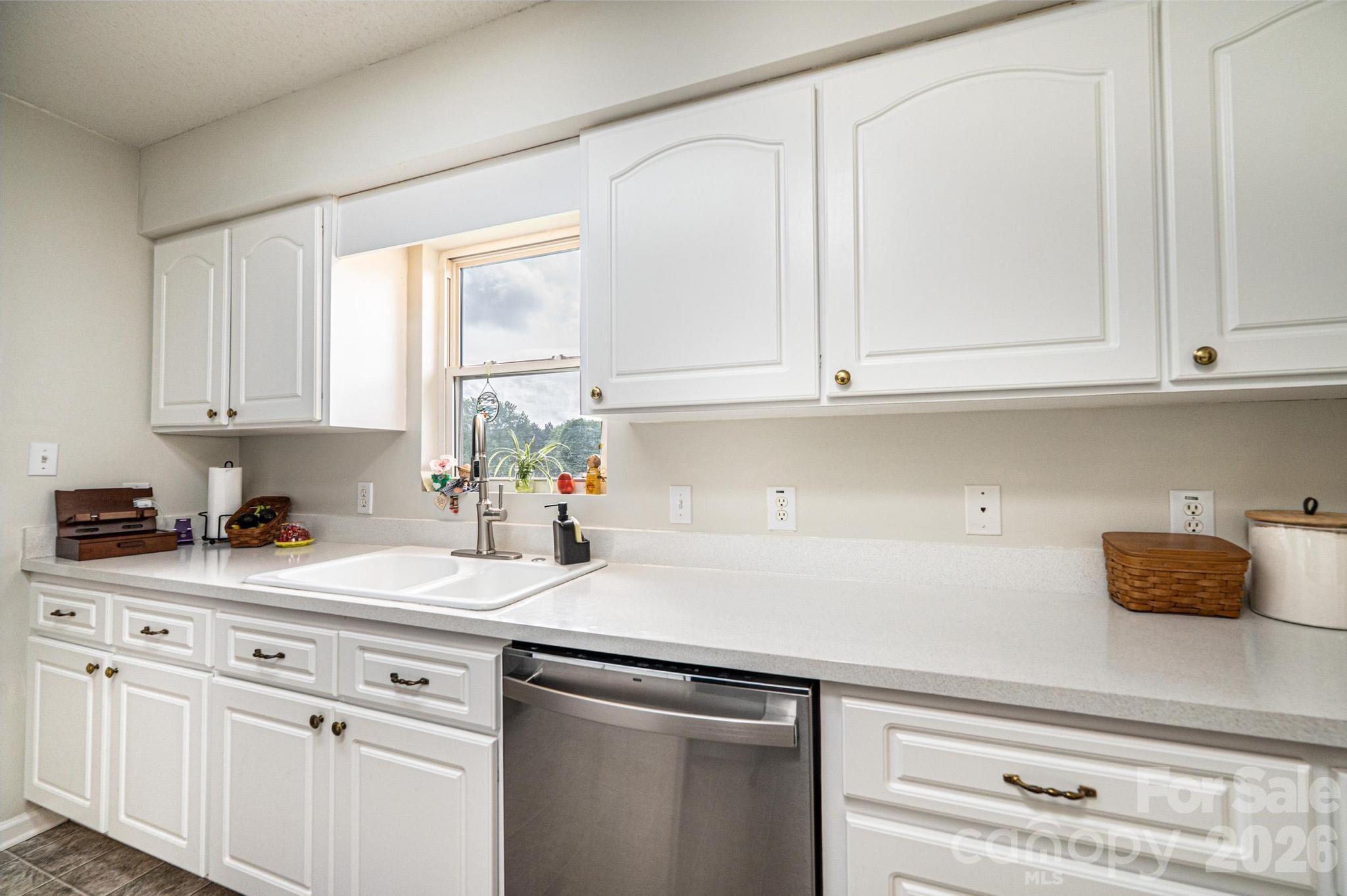 Meadowridge Place - Residential