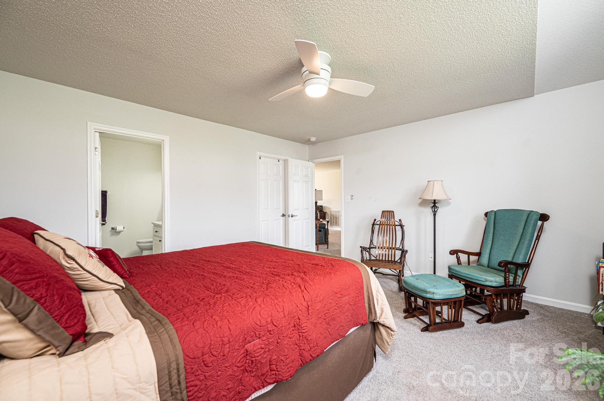 Meadowridge Place - Residential