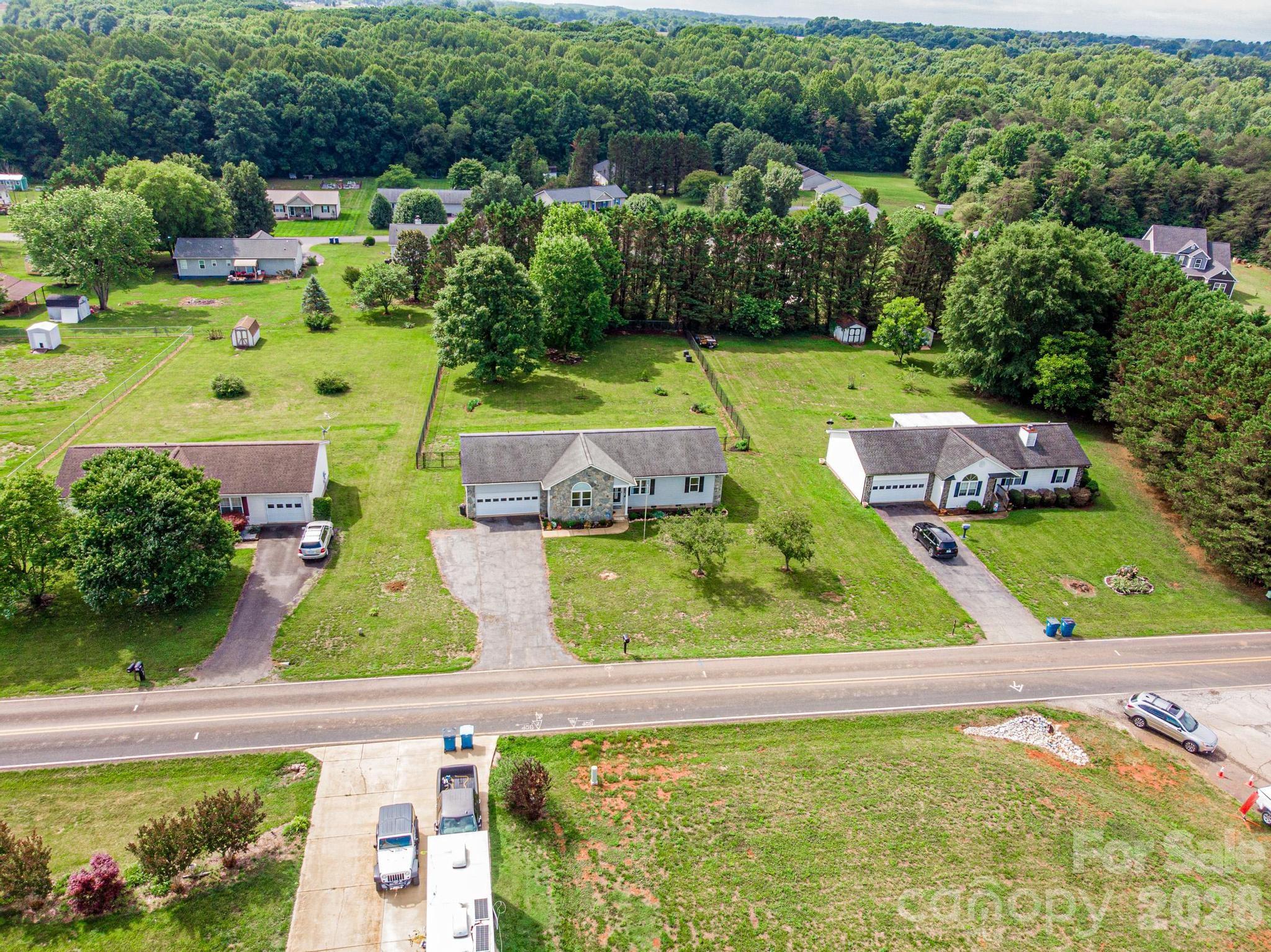 Meadowridge Place - Residential