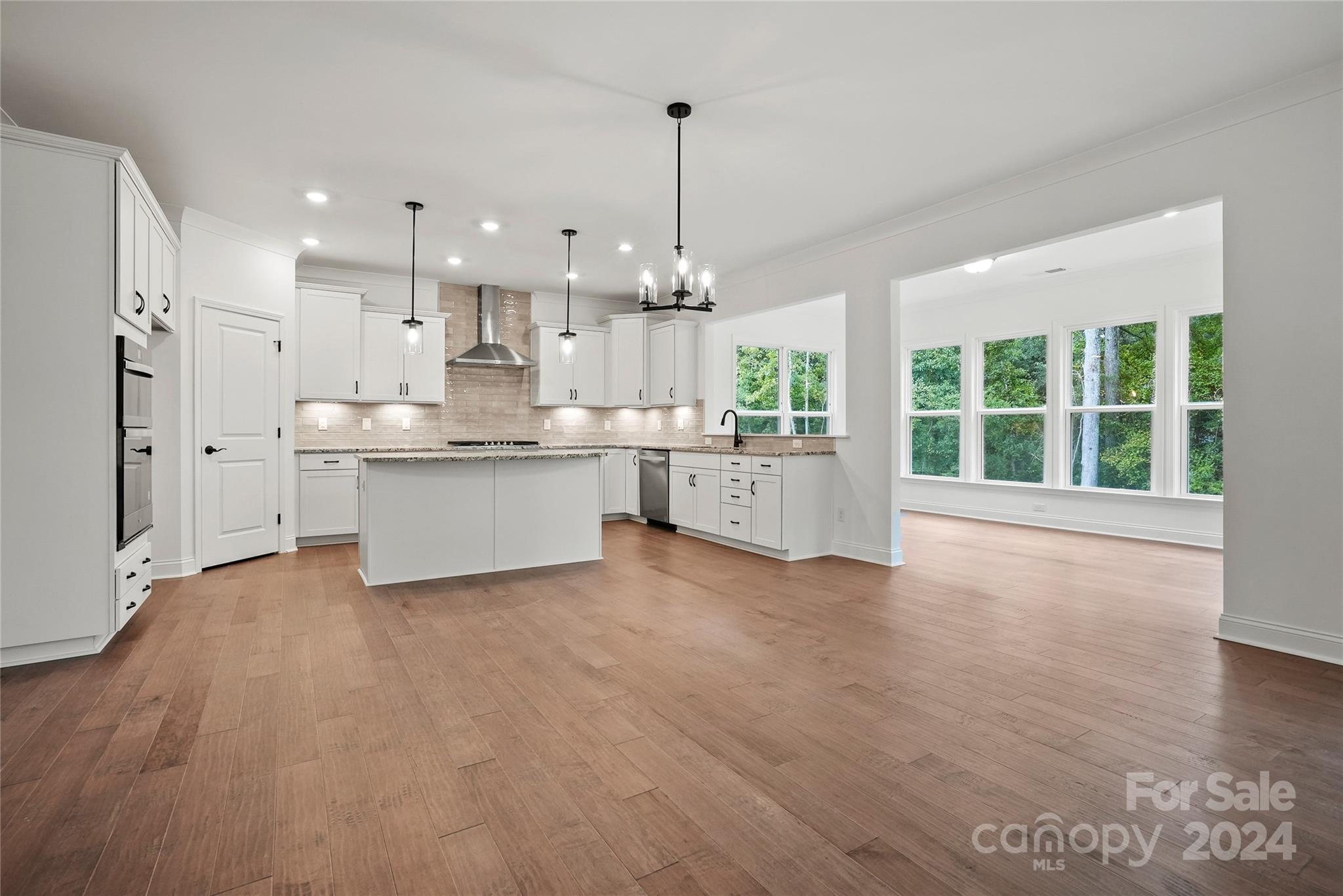 Patterson Pond - Residential