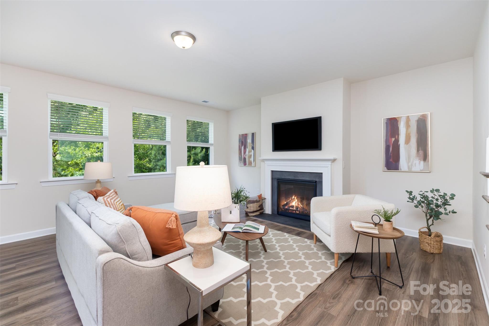 Lake Crest - Residential