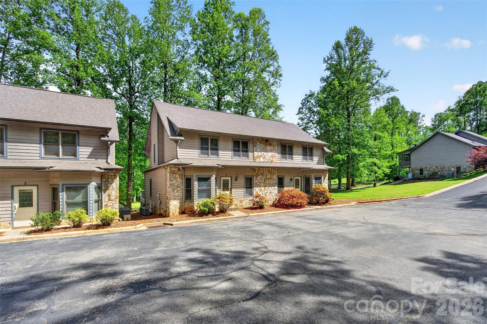 Linville Falls Mountain Club and Preserve - Residential