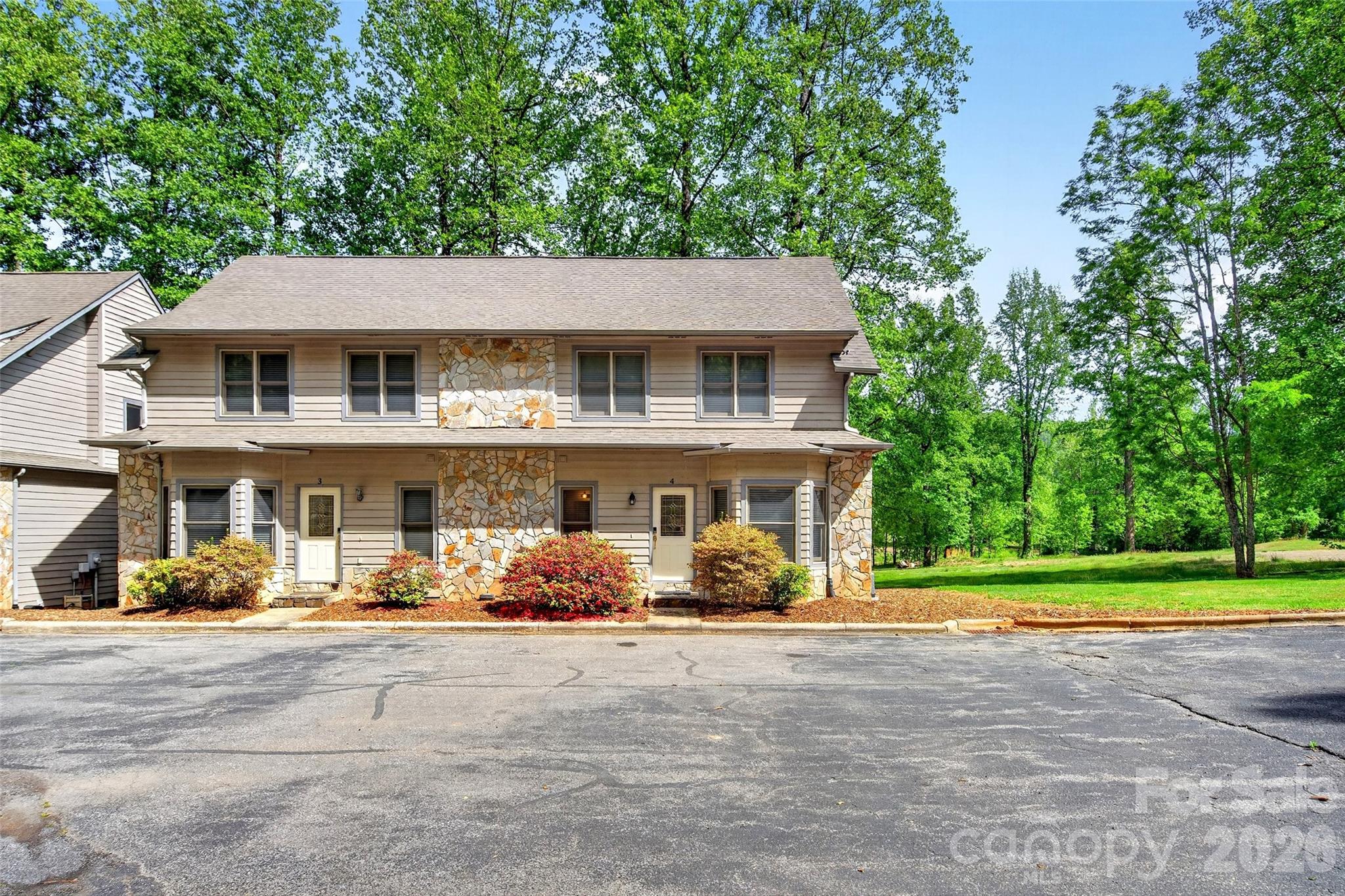 Linville Falls Mountain Club and Preserve - Residential