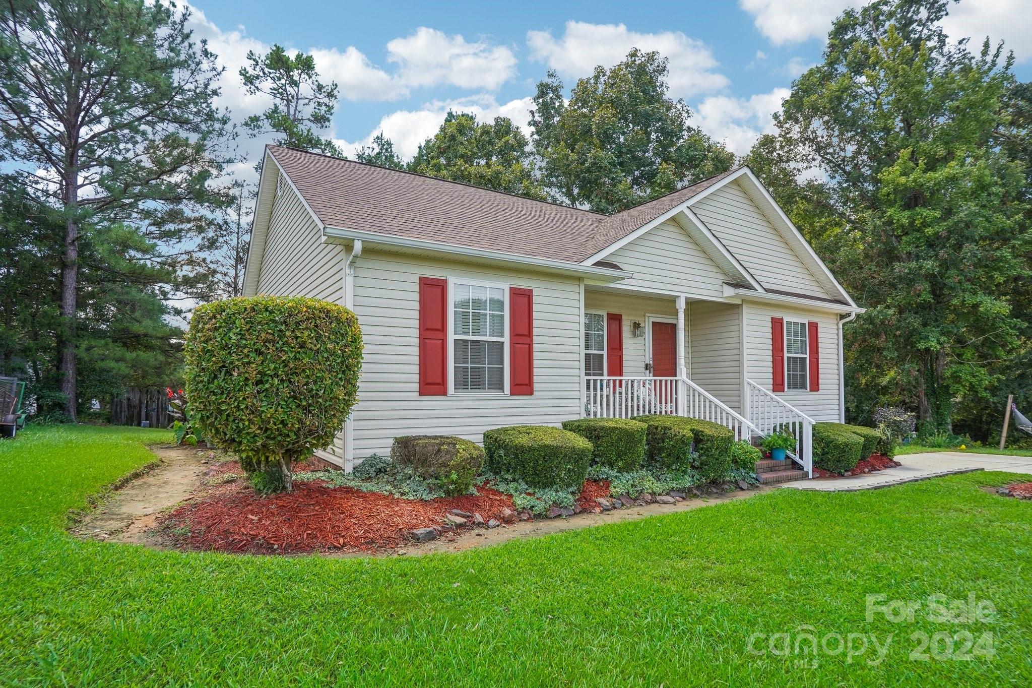 TAYLOR OAKS - Residential