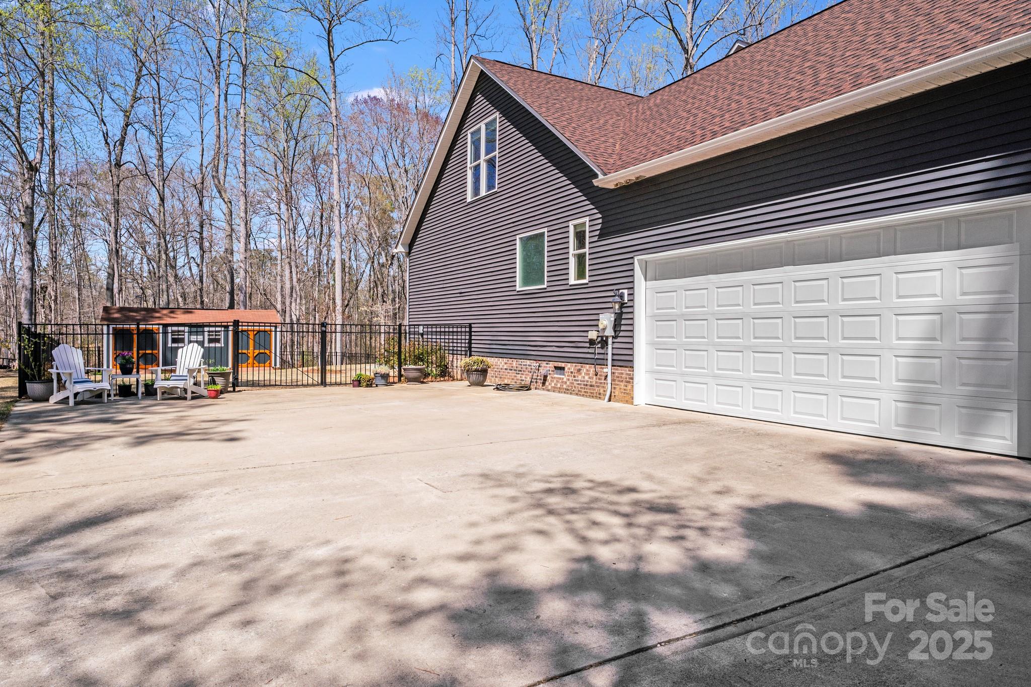 Derby Downs - Residential