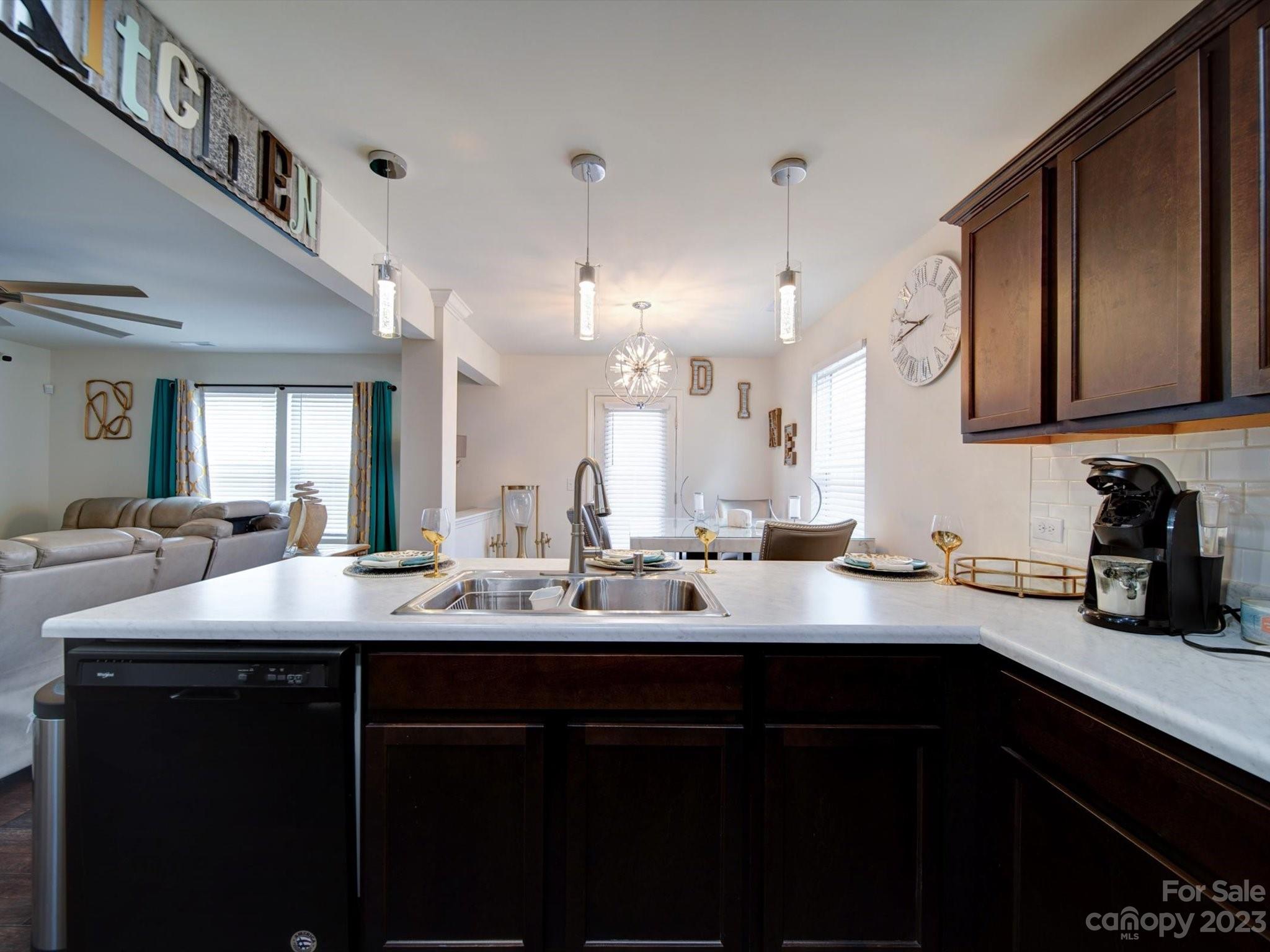 Upper Riverpointe - Residential