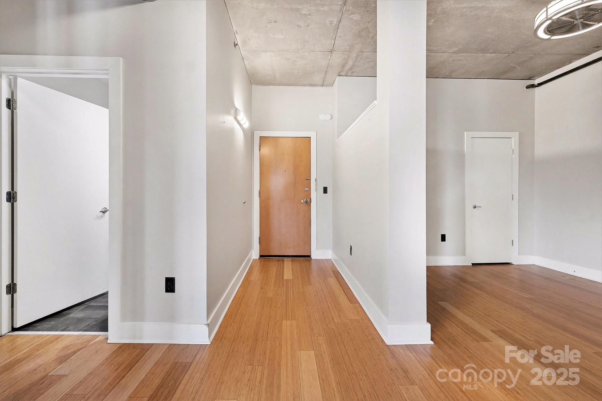 Courtside - Residential