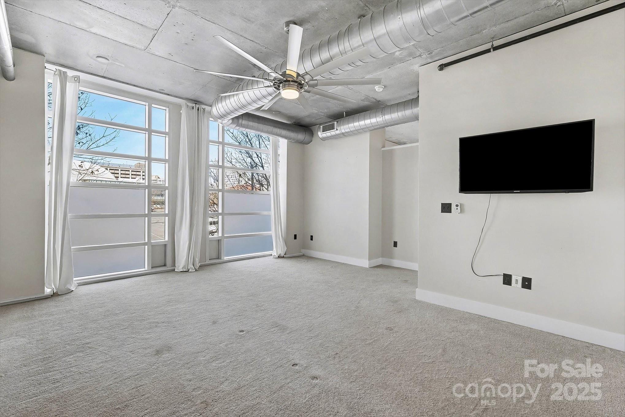 Courtside - Residential