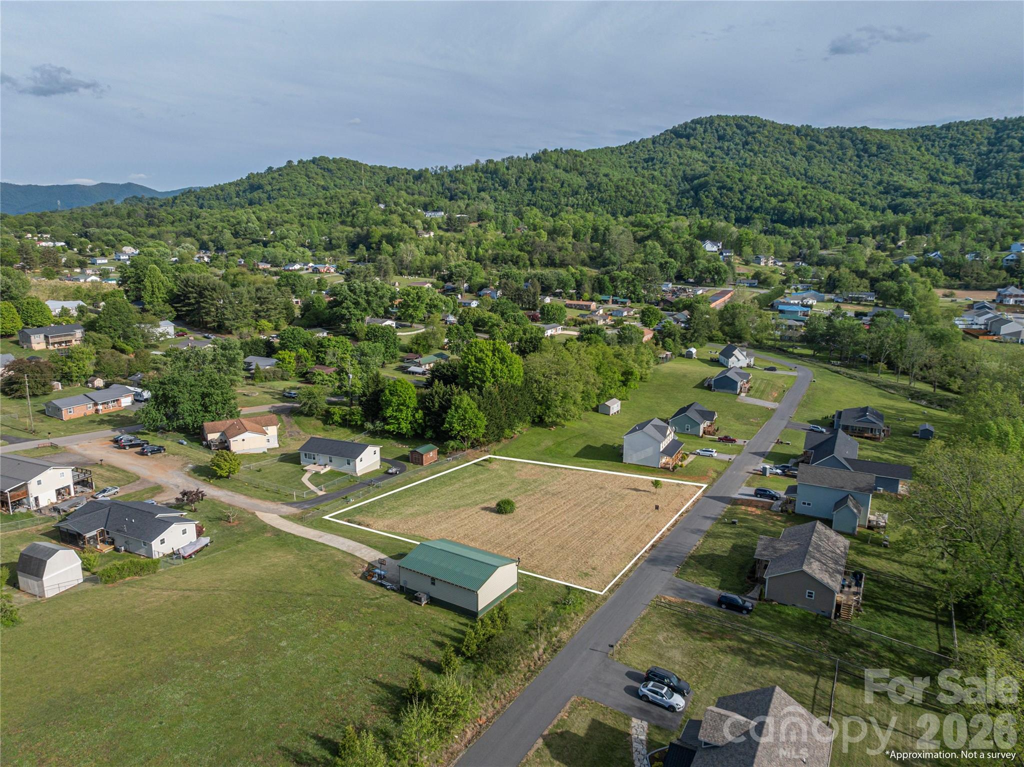 Walnut Ridge - Land