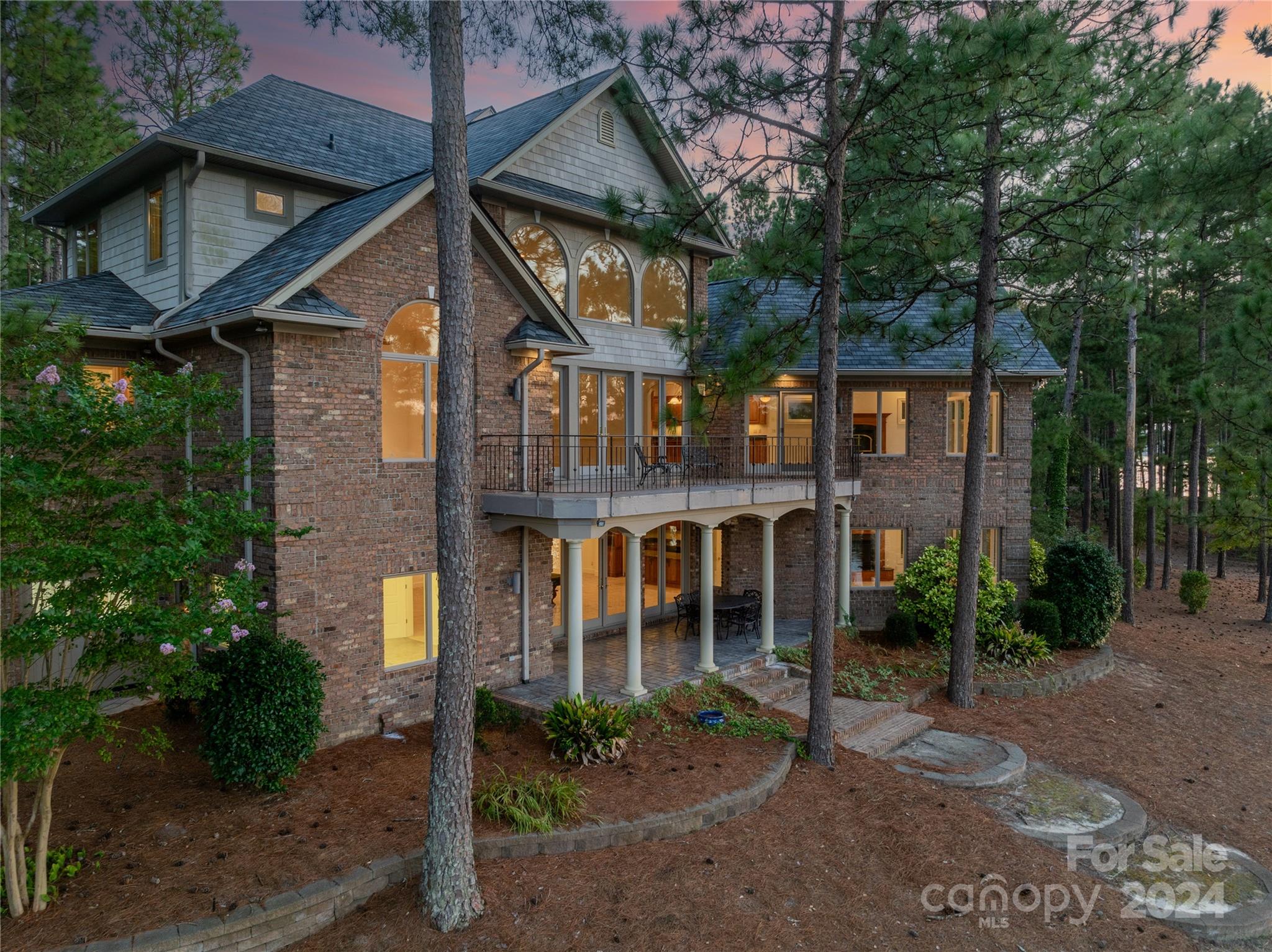 Seven Lakes West - Residential