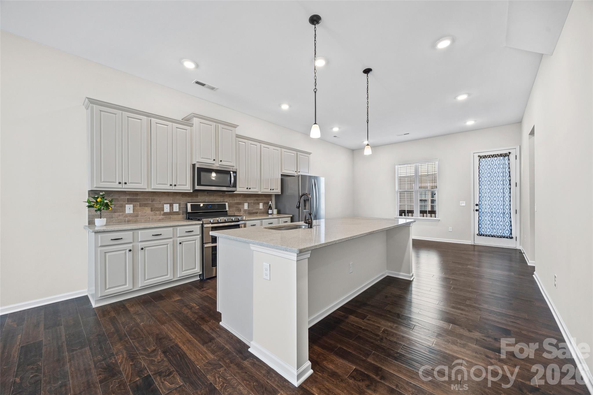 Hadley at Arrowood Station - Residential