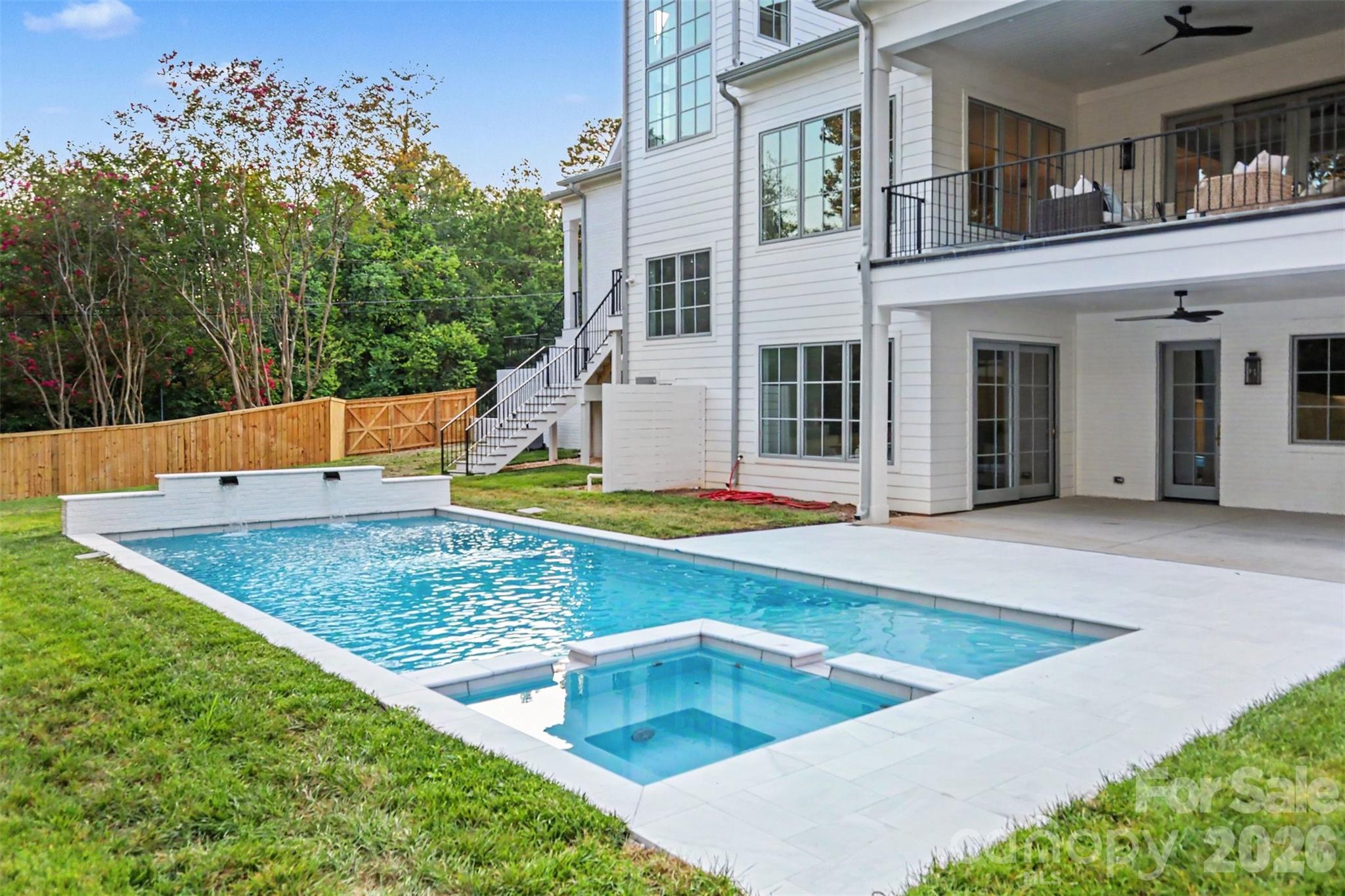 Mammoth Oaks - Residential