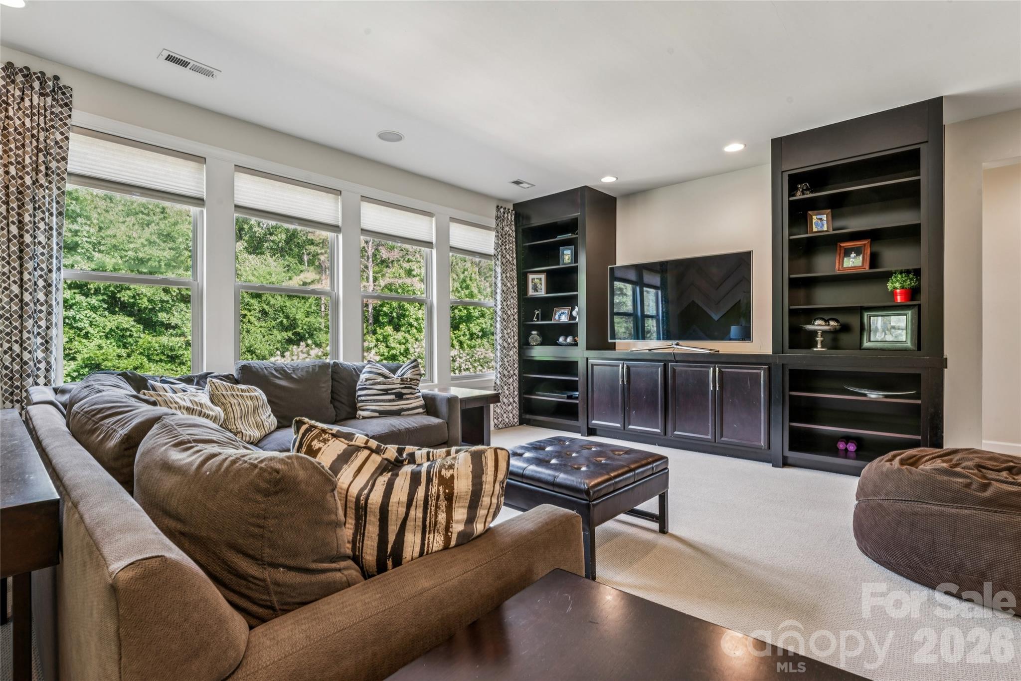 The Preserve At Riverchase - Residential