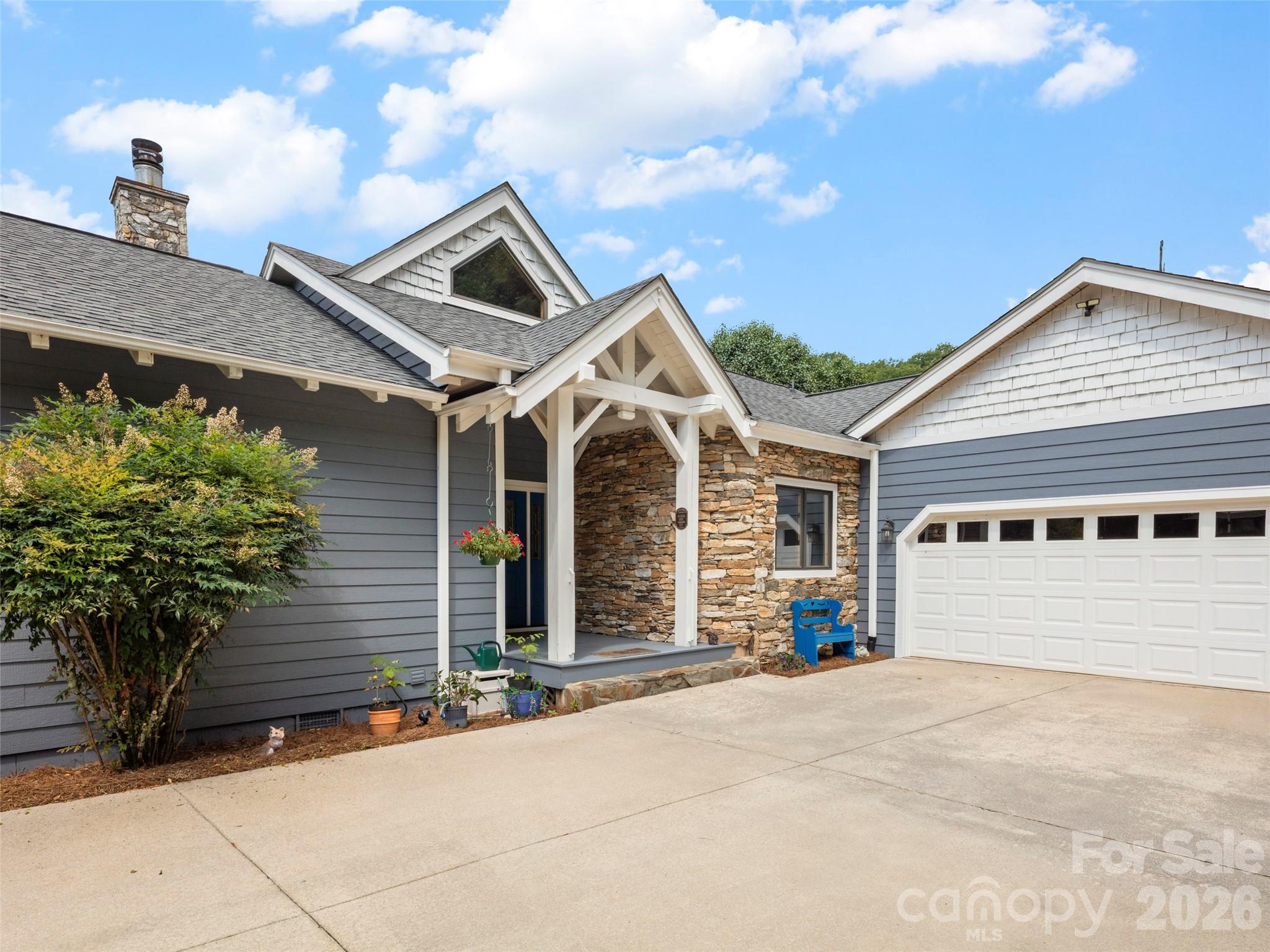 Laurel Ridge Country Club - Residential