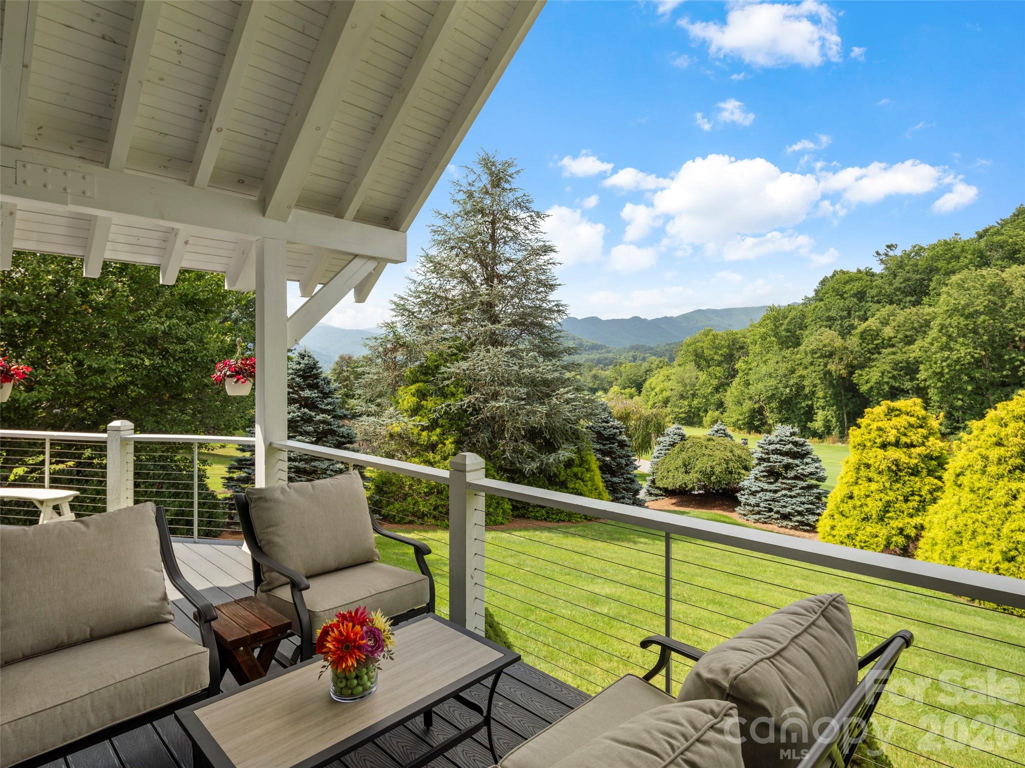 Laurel Ridge Country Club - Residential