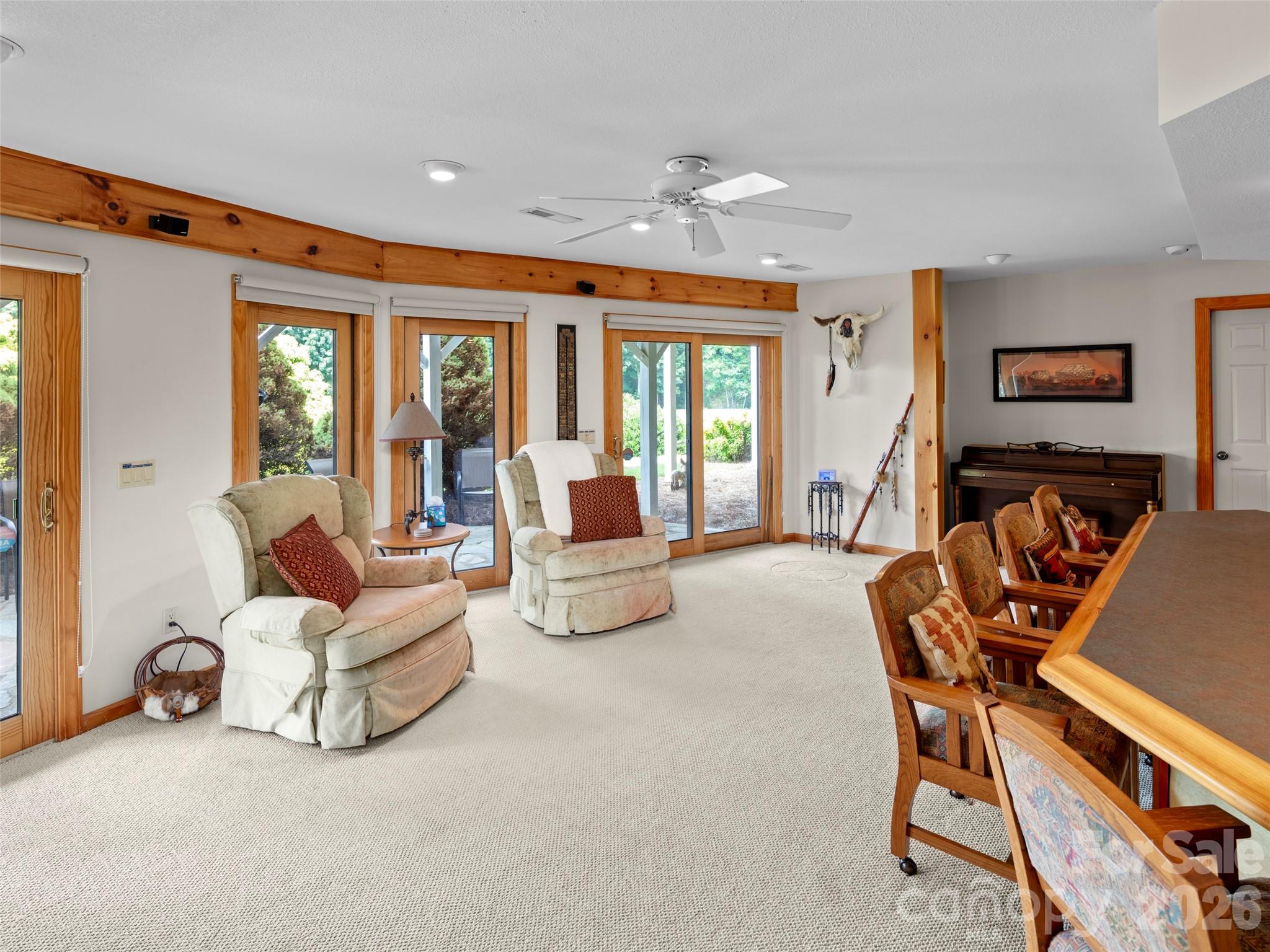 Laurel Ridge Country Club - Residential