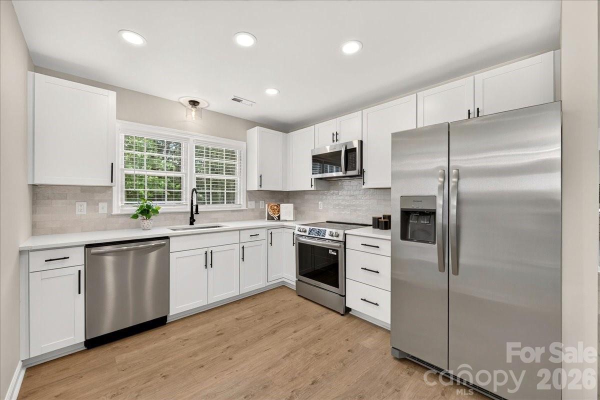Candlewyck - Residential