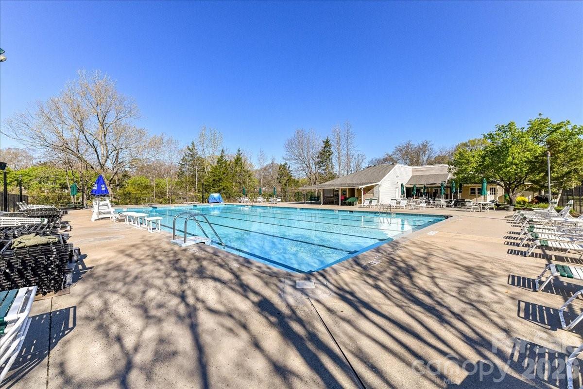 Candlewyck - Residential