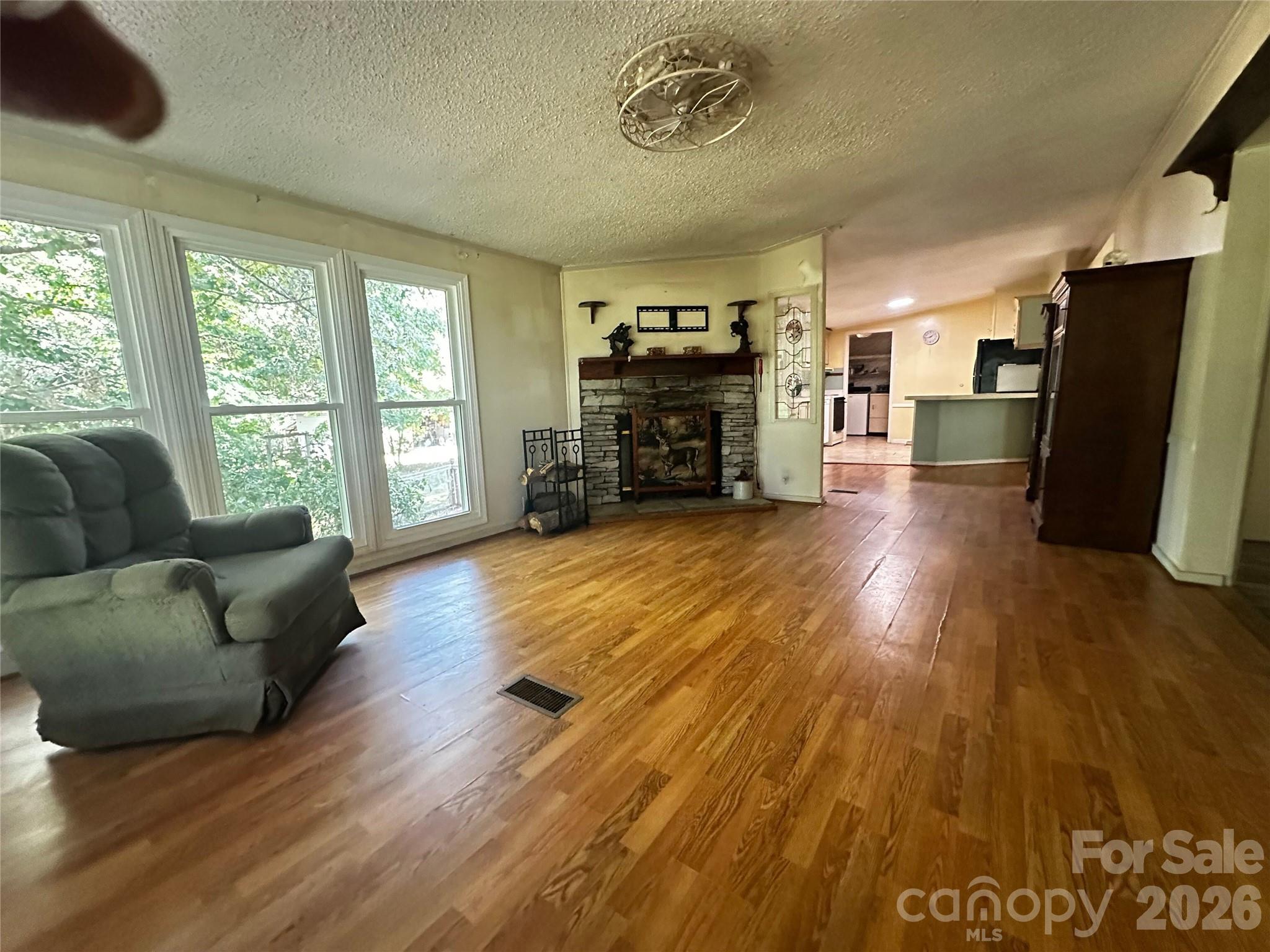 Indian Creek - Residential