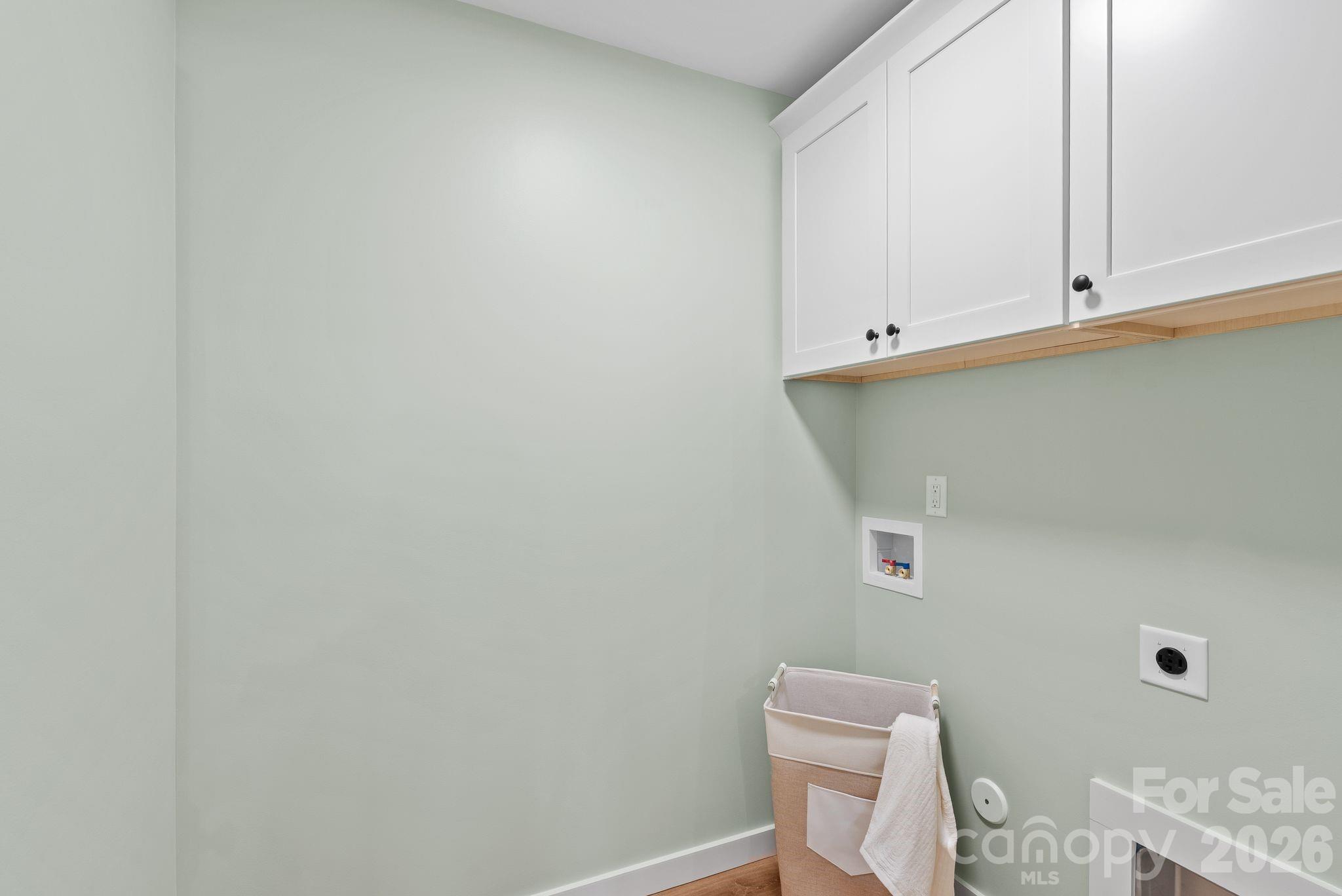 Beth Hanan - Residential