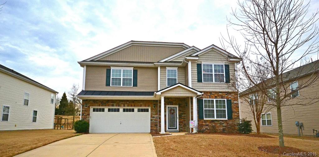 LOCATION LOCATION!!  Walking Distance from shopping and restaurants, and minutes from I-77. Kitchen features stainless appliances, granite counters, tile backsplash and maple cabinets, energy efficient home / Owl Intelligent Energy Monitoring System, Wireless Security System. The GR which opens to the kitchen has a gas log fireplace. Roof Replaced in 2011 with Architectural 50 year warranty shingles, home is Cable and Satellite Ready.  Amazing School District. Home shows like a model a must See!