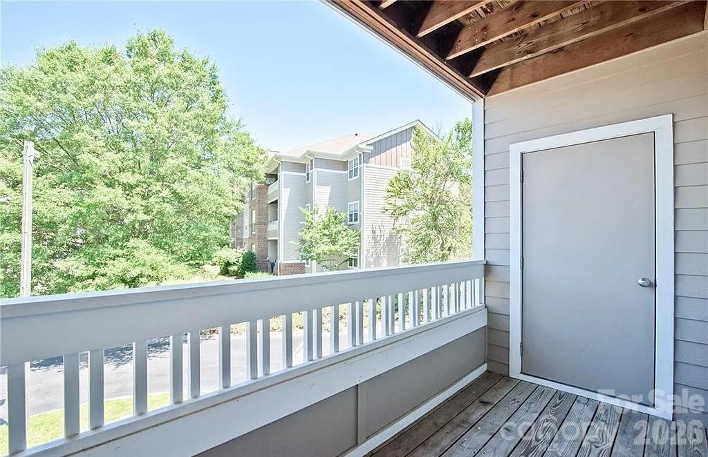 Campus Walk - Residential