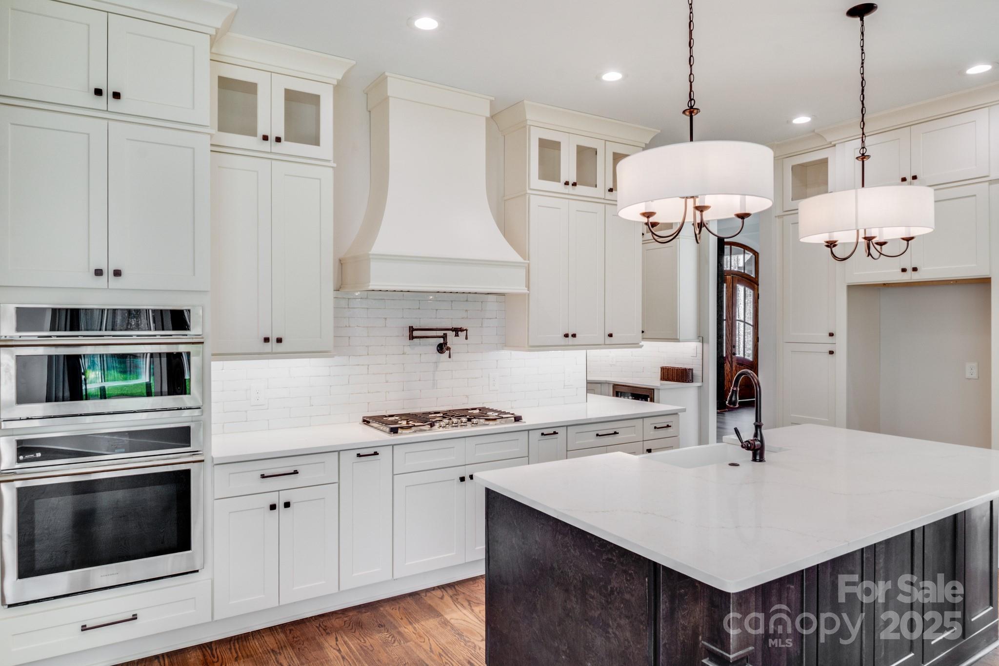 Riverchase Estates - Residential