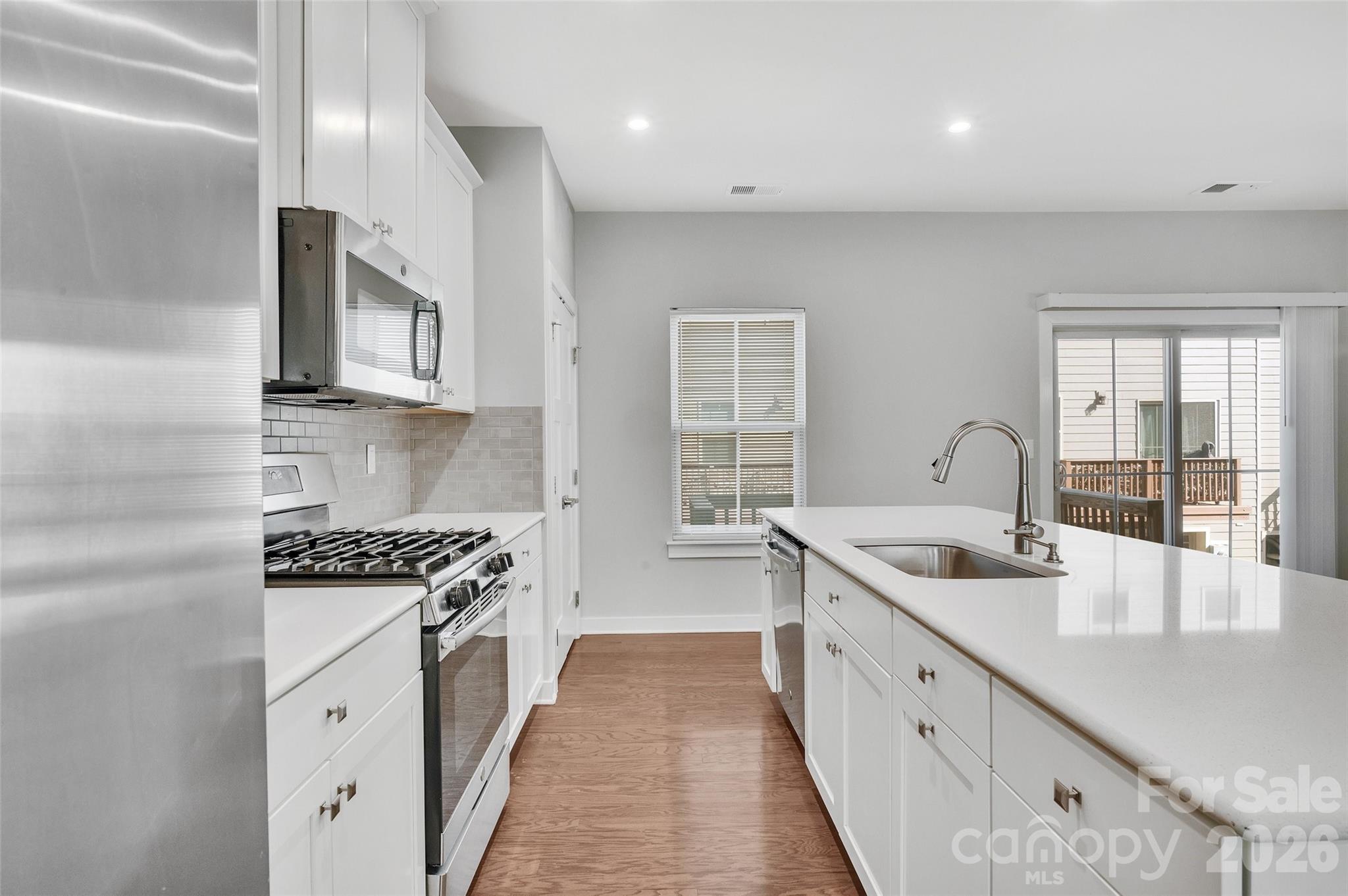 Townes of Oakhurst - Residential