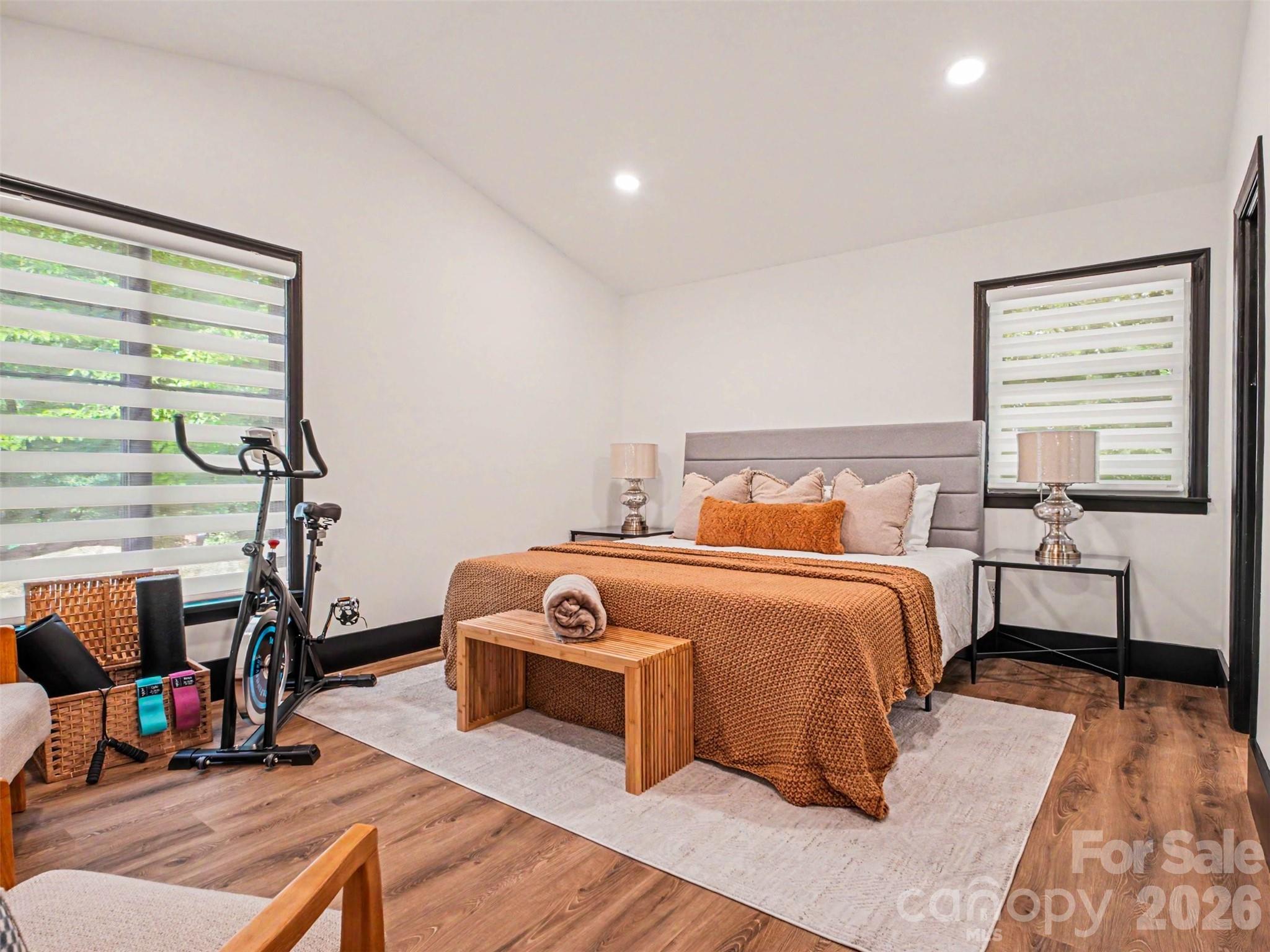 Elizabeth Oaks - Residential