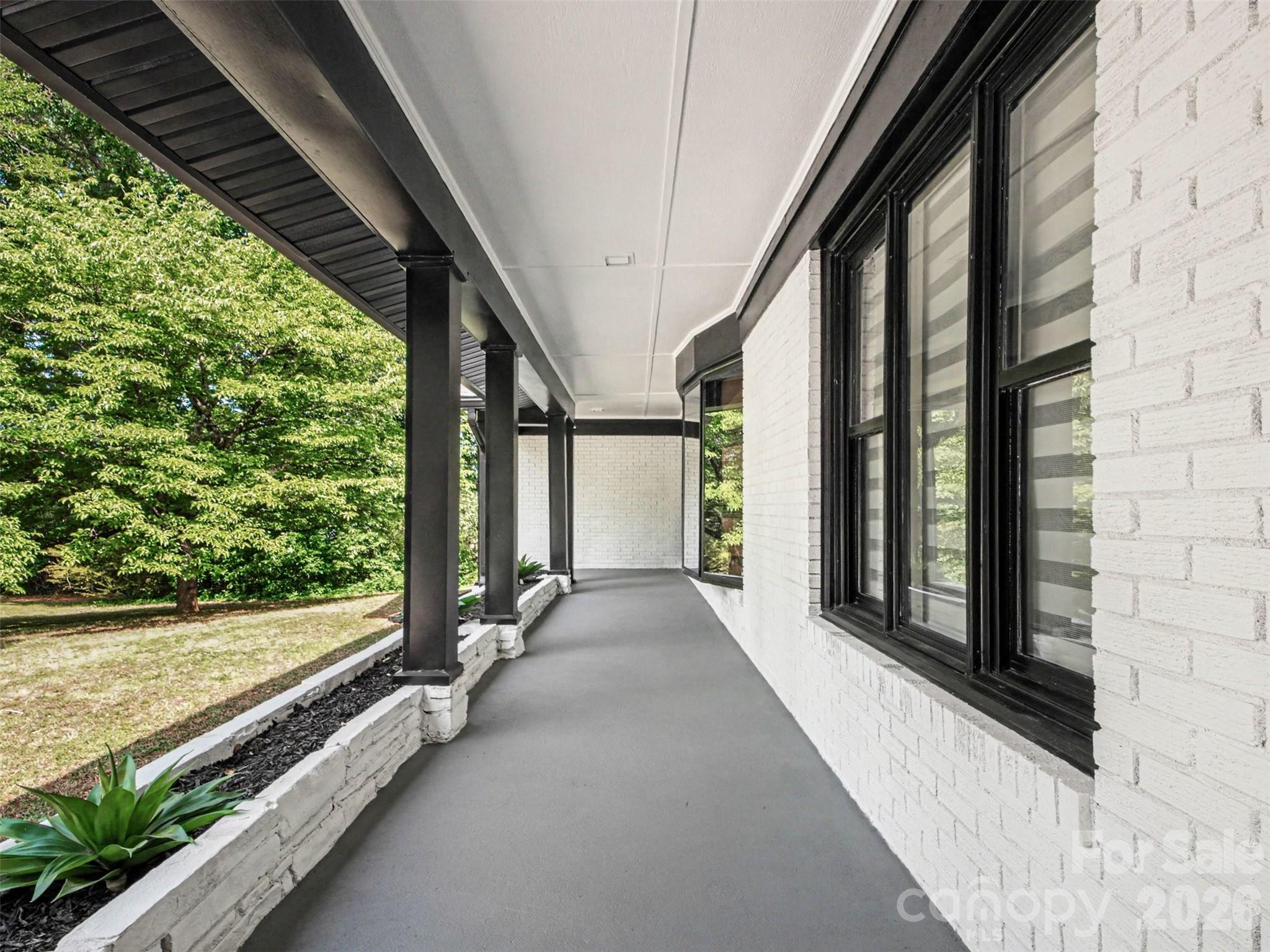 Elizabeth Oaks - Residential