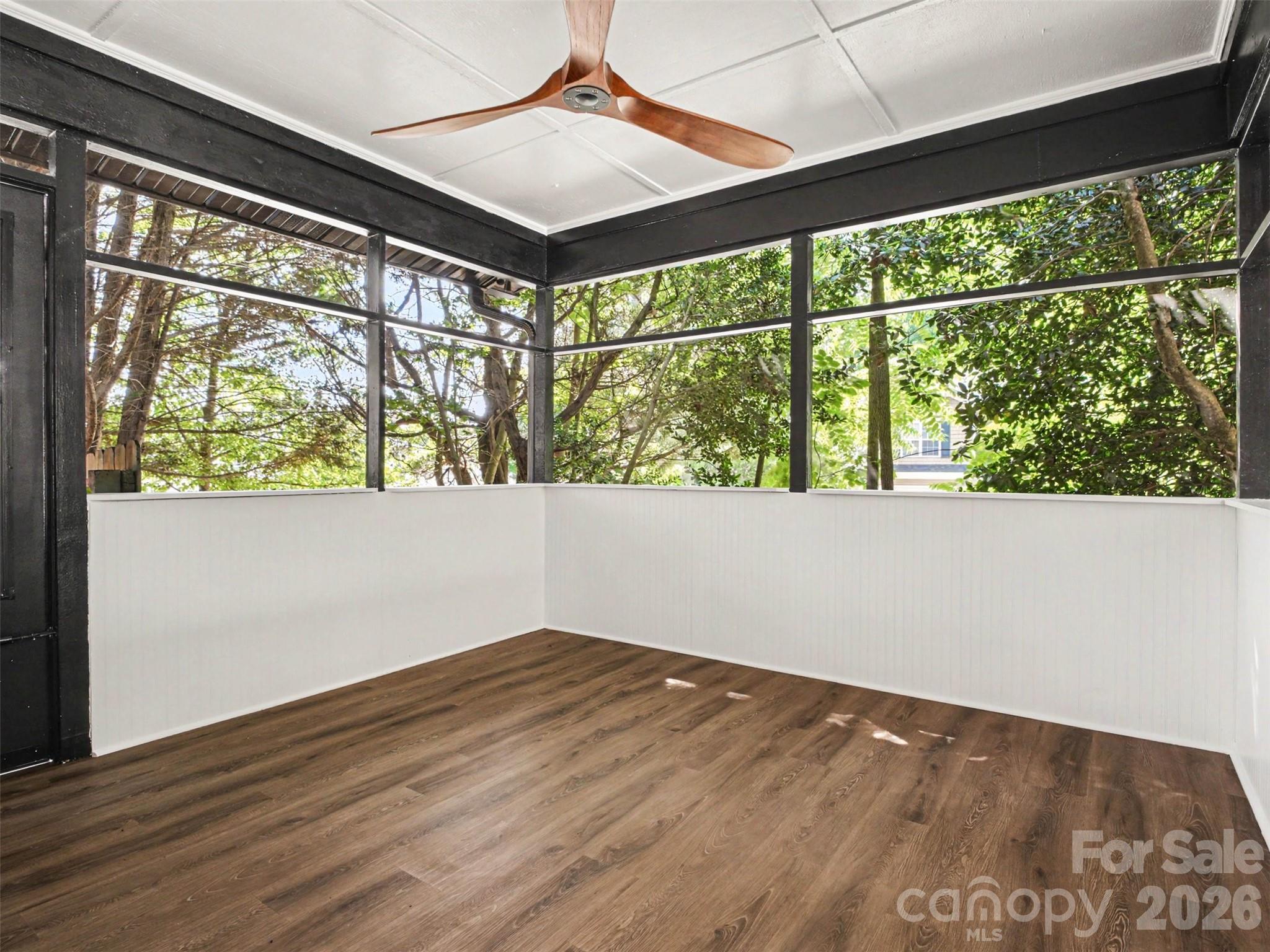 Elizabeth Oaks - Residential
