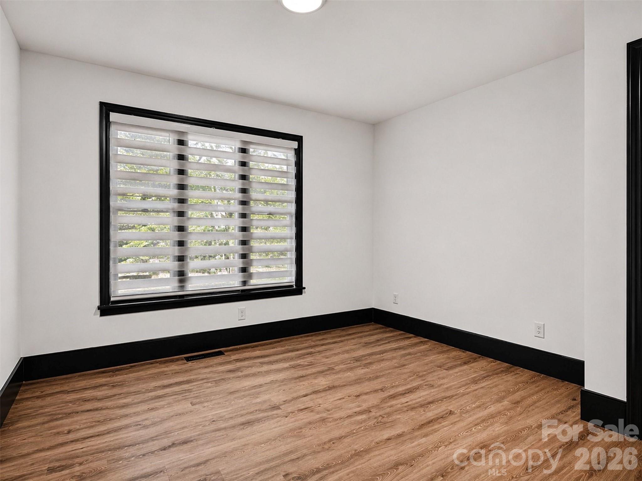 Elizabeth Oaks - Residential