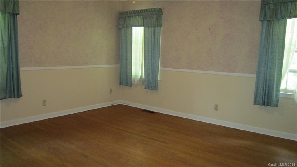 Ragin Estates - Residential