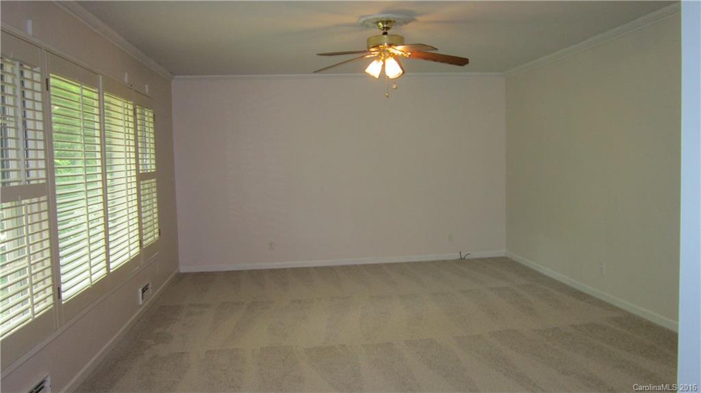 Ragin Estates - Residential