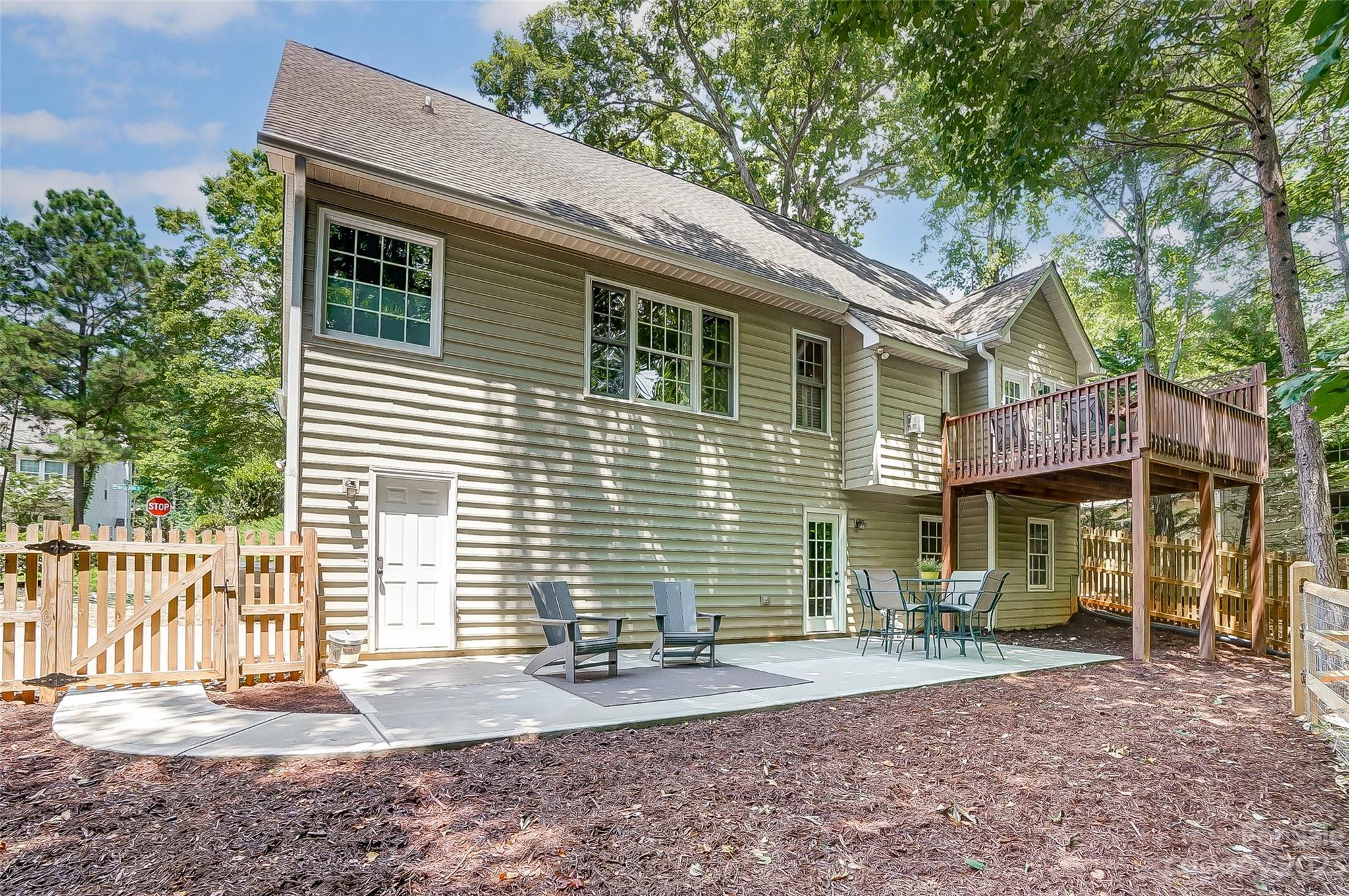 Tega Cay - Residential