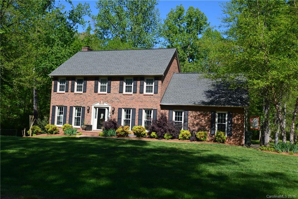 Recently remodeled kitchen, master bath & half bath. Well maintained home w/newer windows & more! 4 bedrooms & bonus room, formal living room & formal dining room. Fabulous outdoor living areas! .75 acre lot has so much possibility! Take a look and you'll be in love with it.