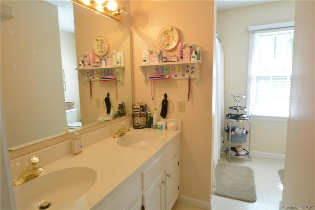 Swan Meadows - Residential