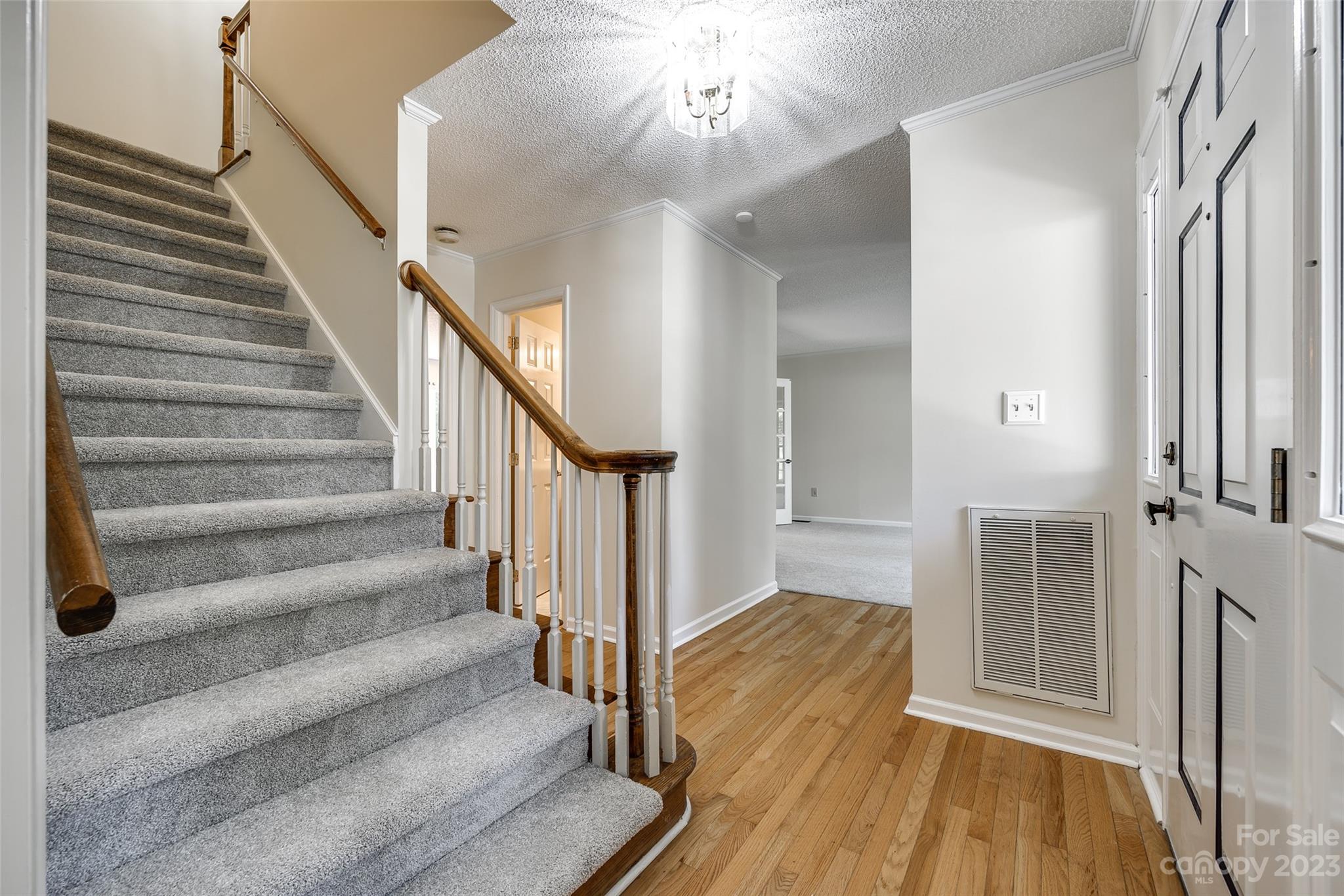 Tega Cay - Residential