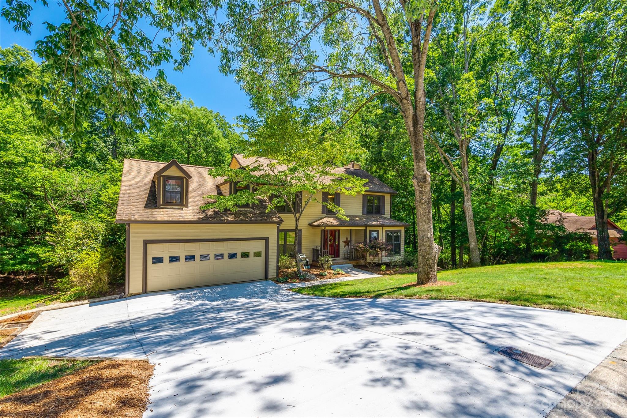 Tega Cay - Residential