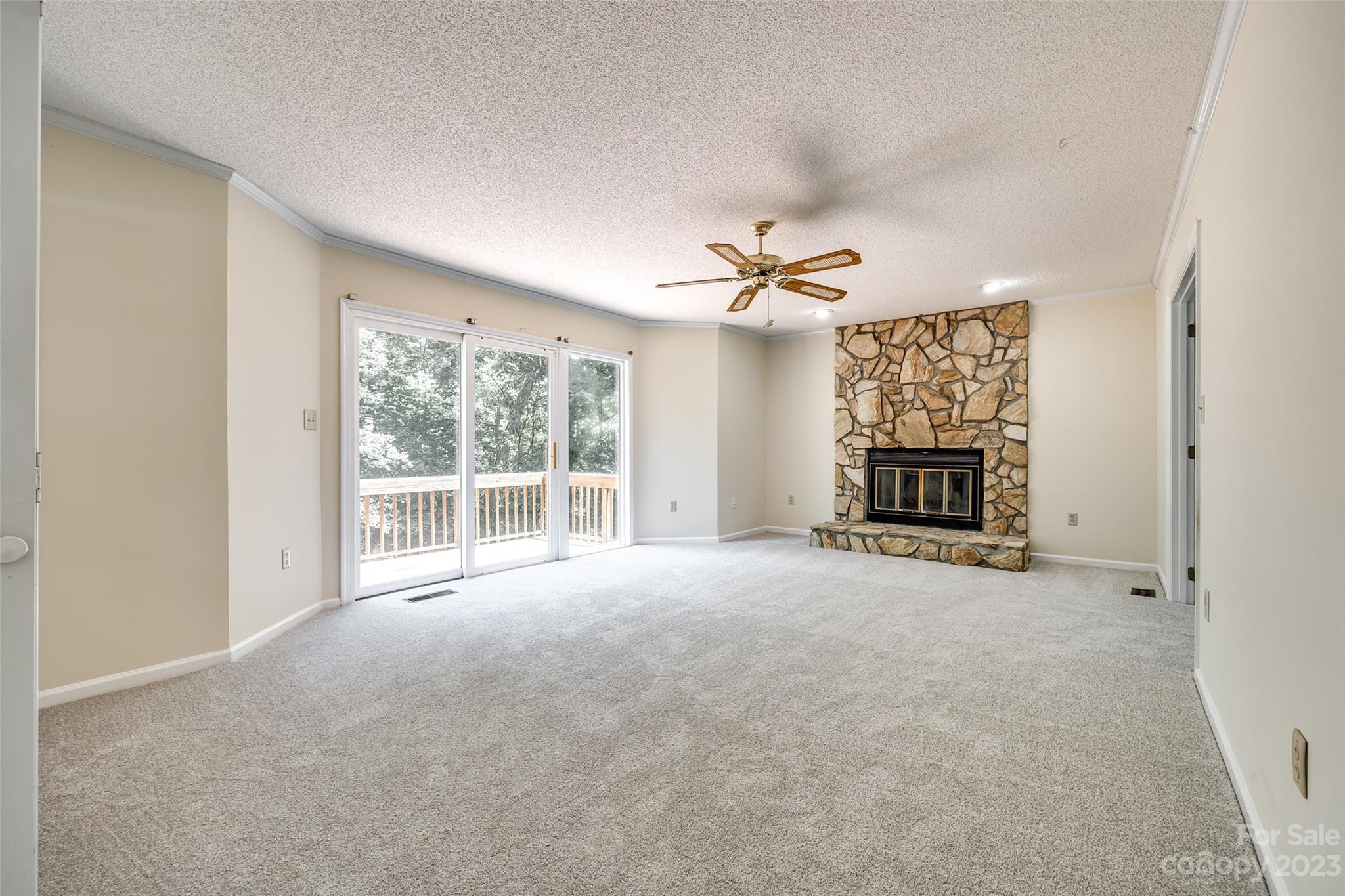 Tega Cay - Residential