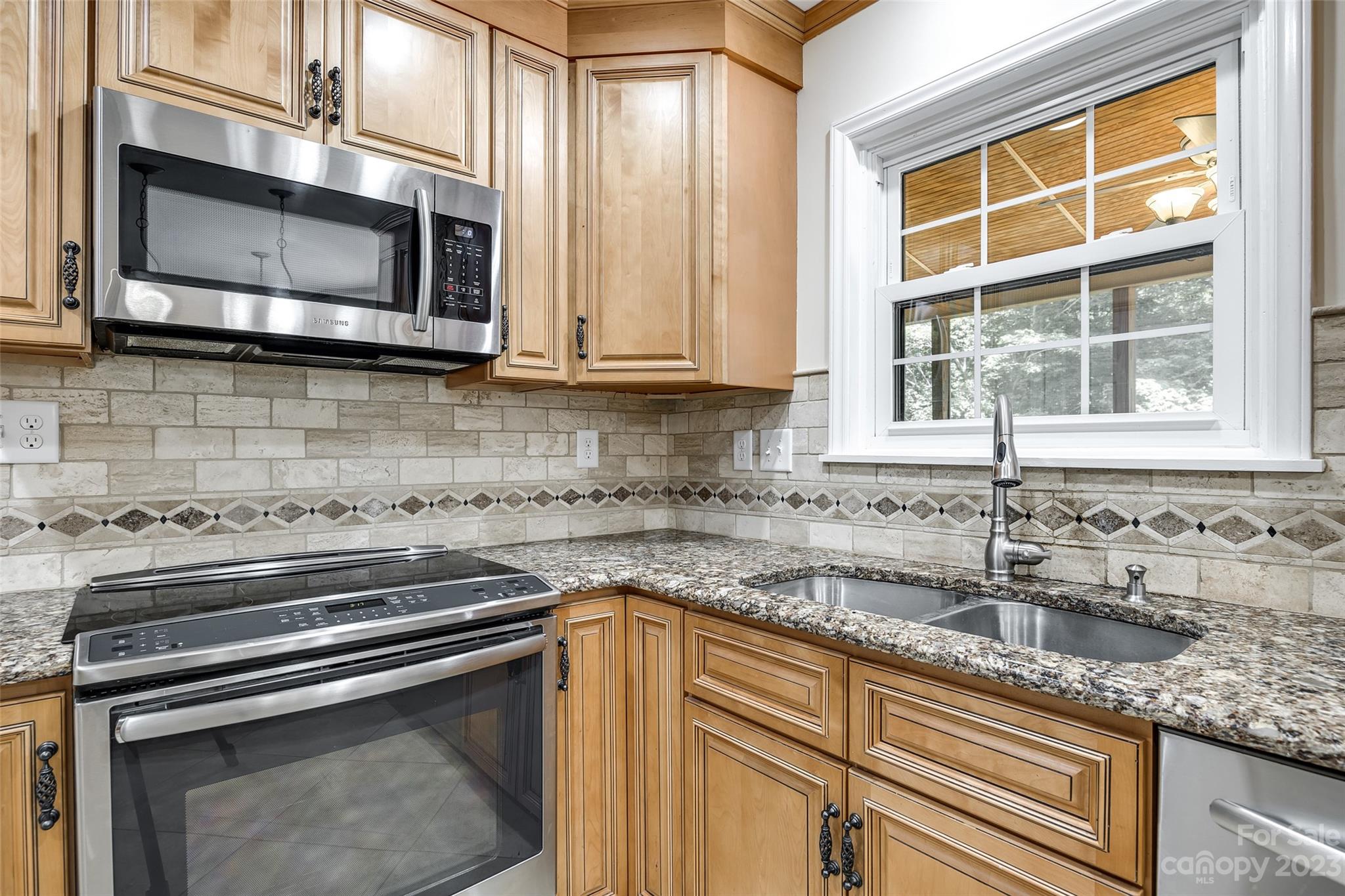 Tega Cay - Residential