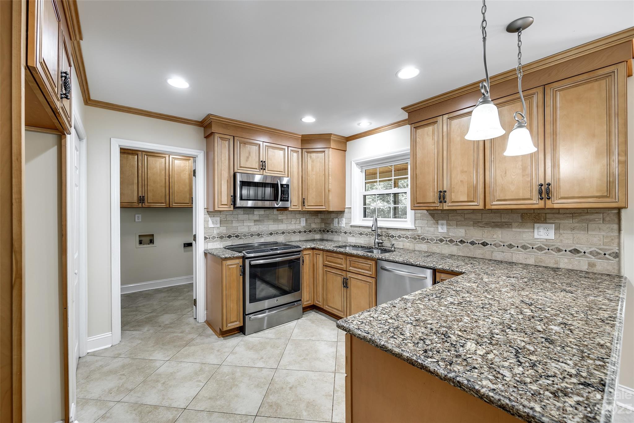 Tega Cay - Residential