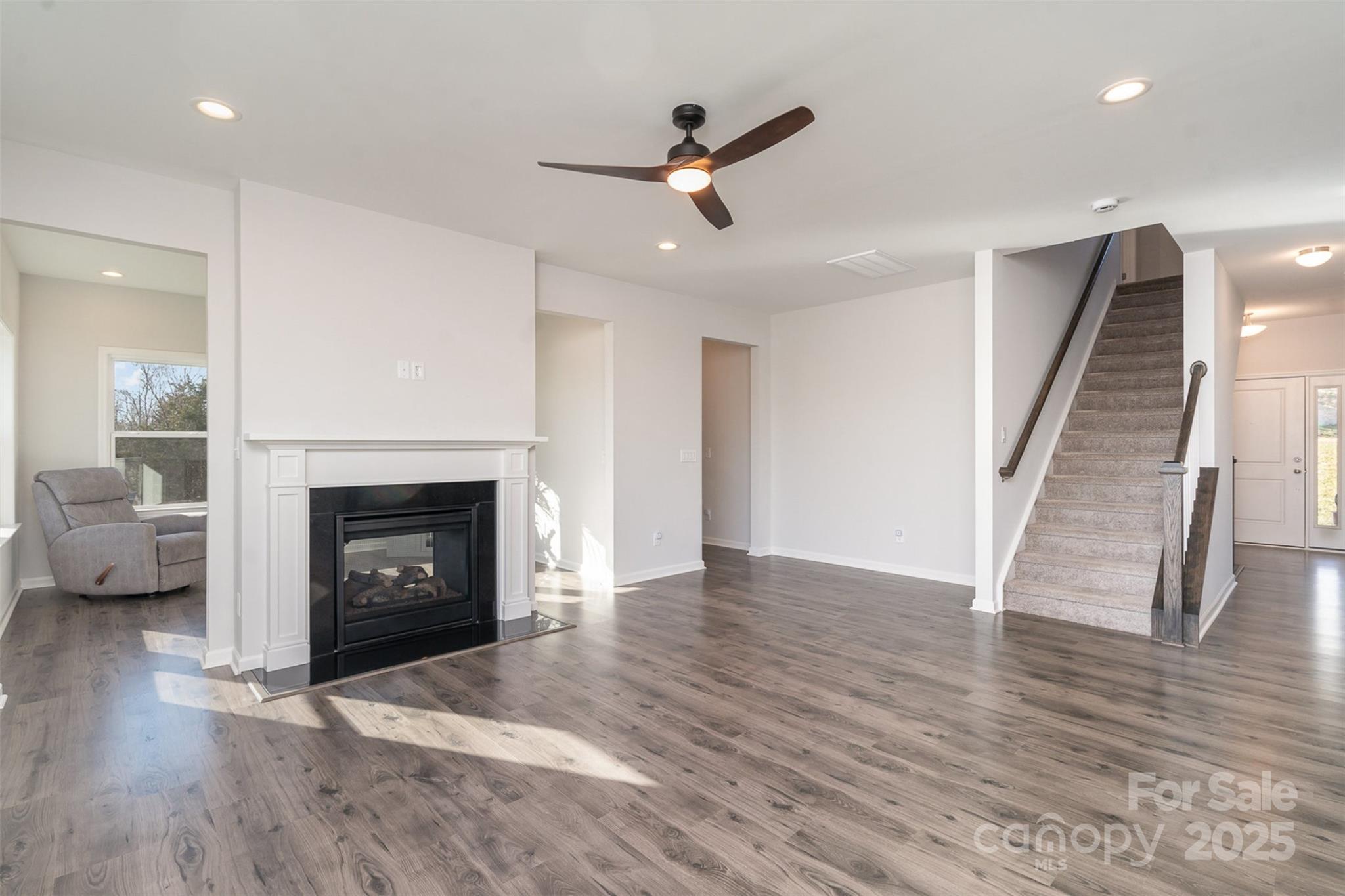 Edgewater - Residential