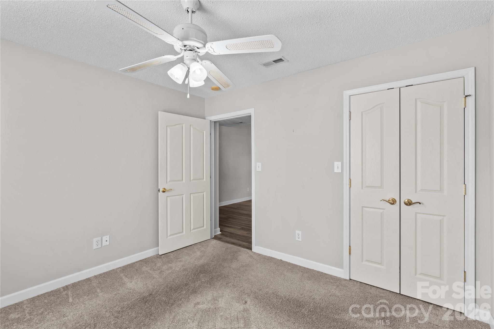 The Villages At Oak Tree - Residential