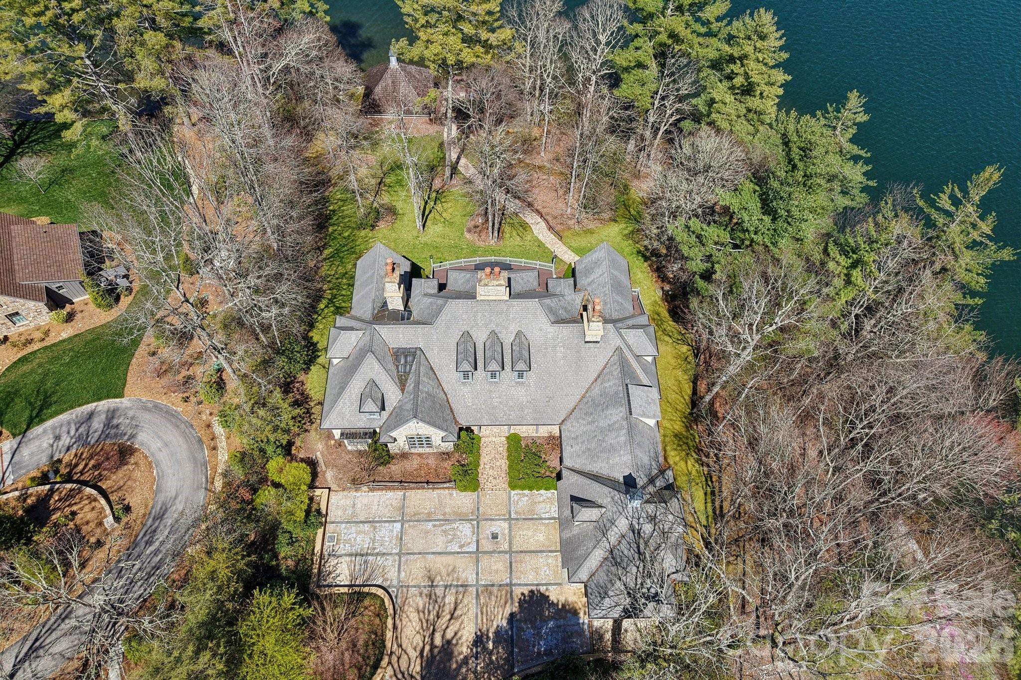 Lake Toxaway Estates - Residential