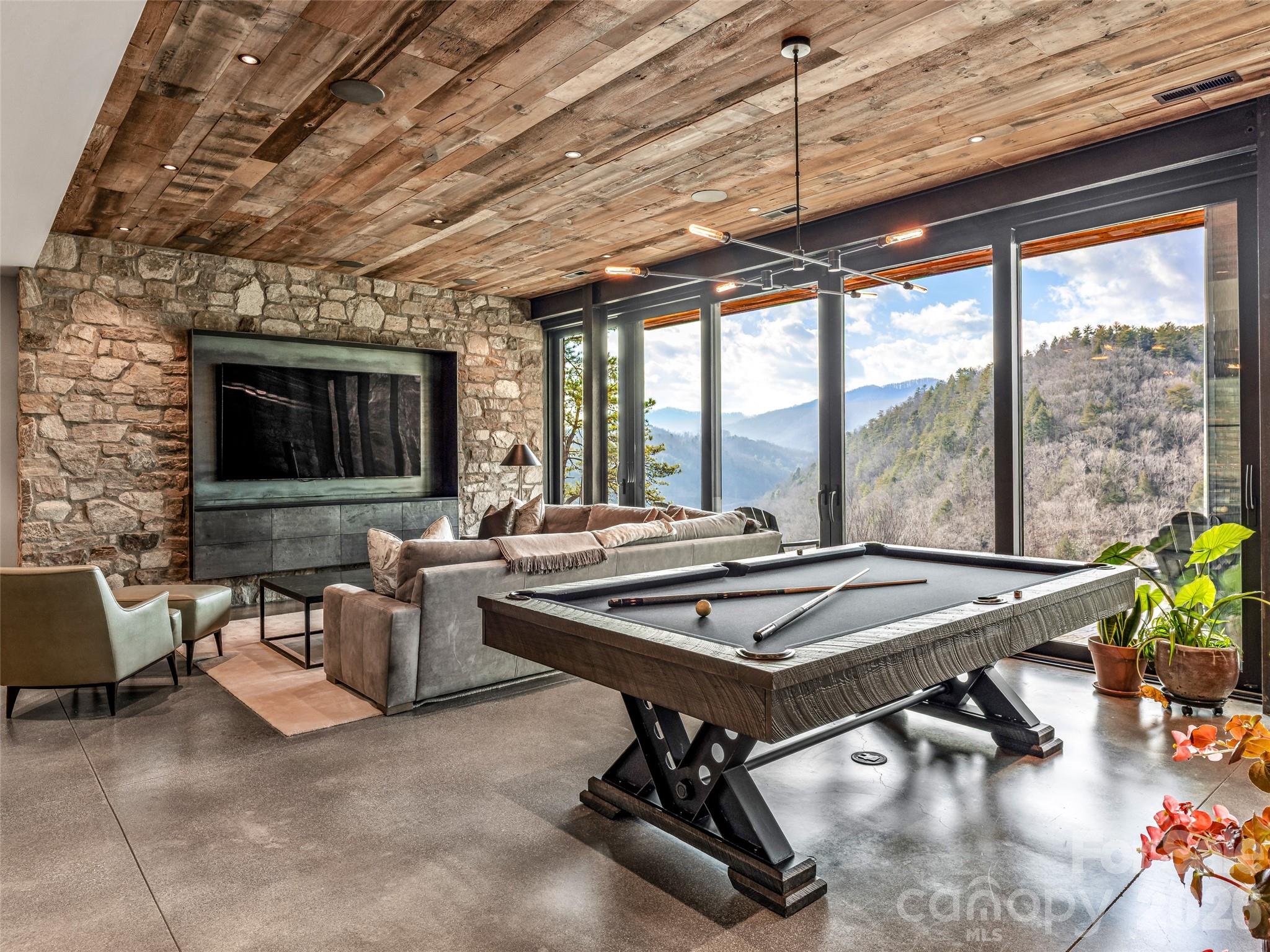 French Broad Crossing - Residential