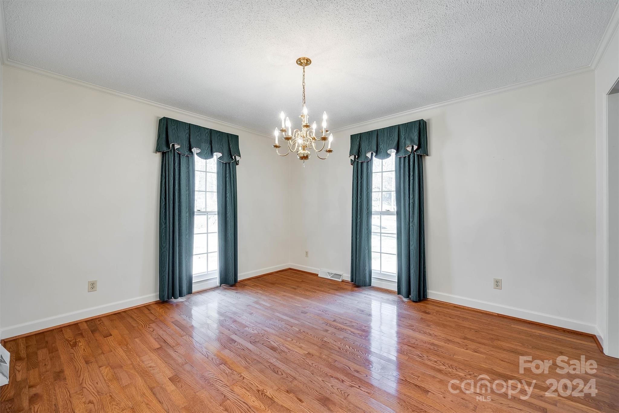 Forest Hills - Residential