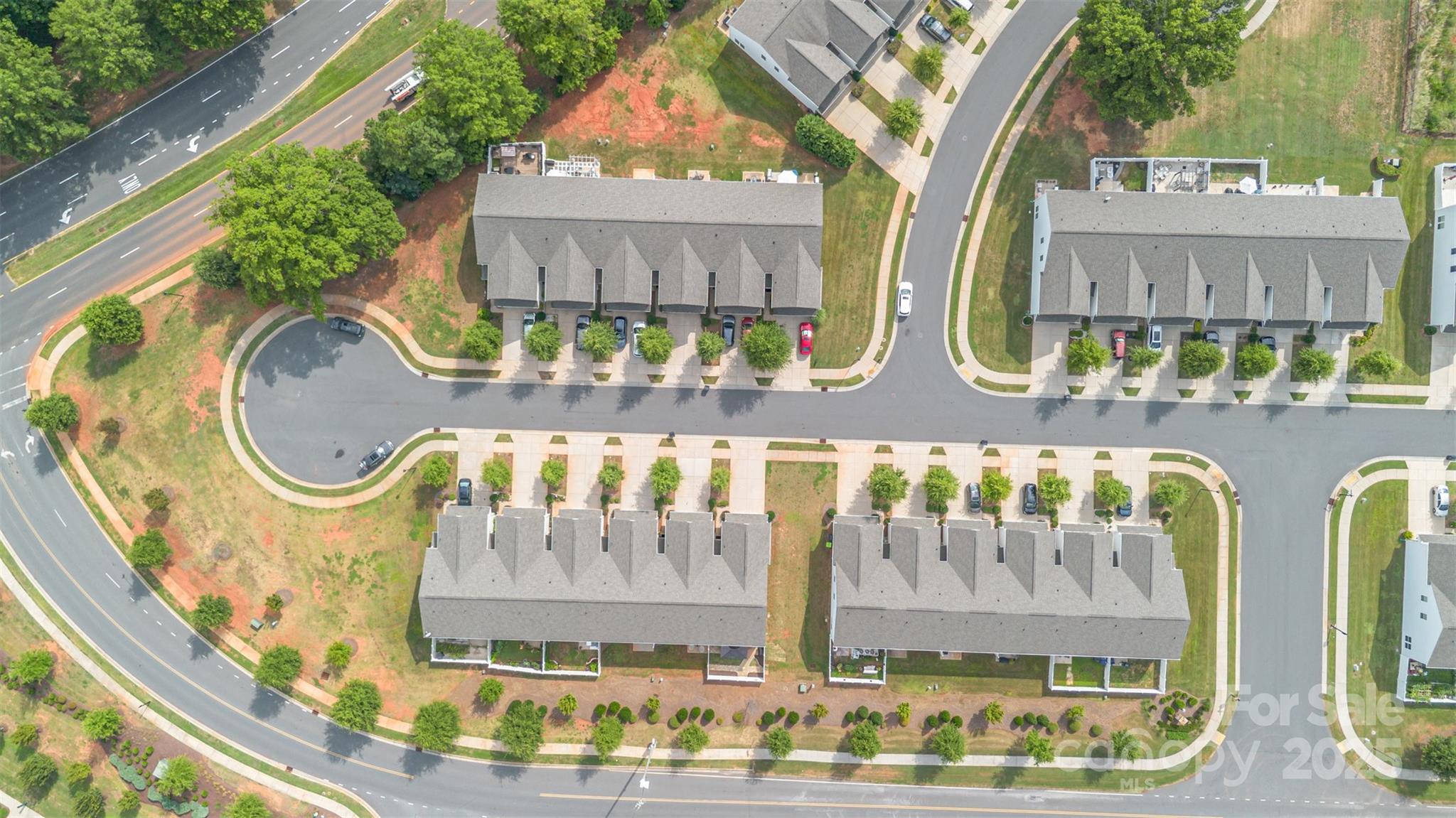 Pikeview Place - Residential