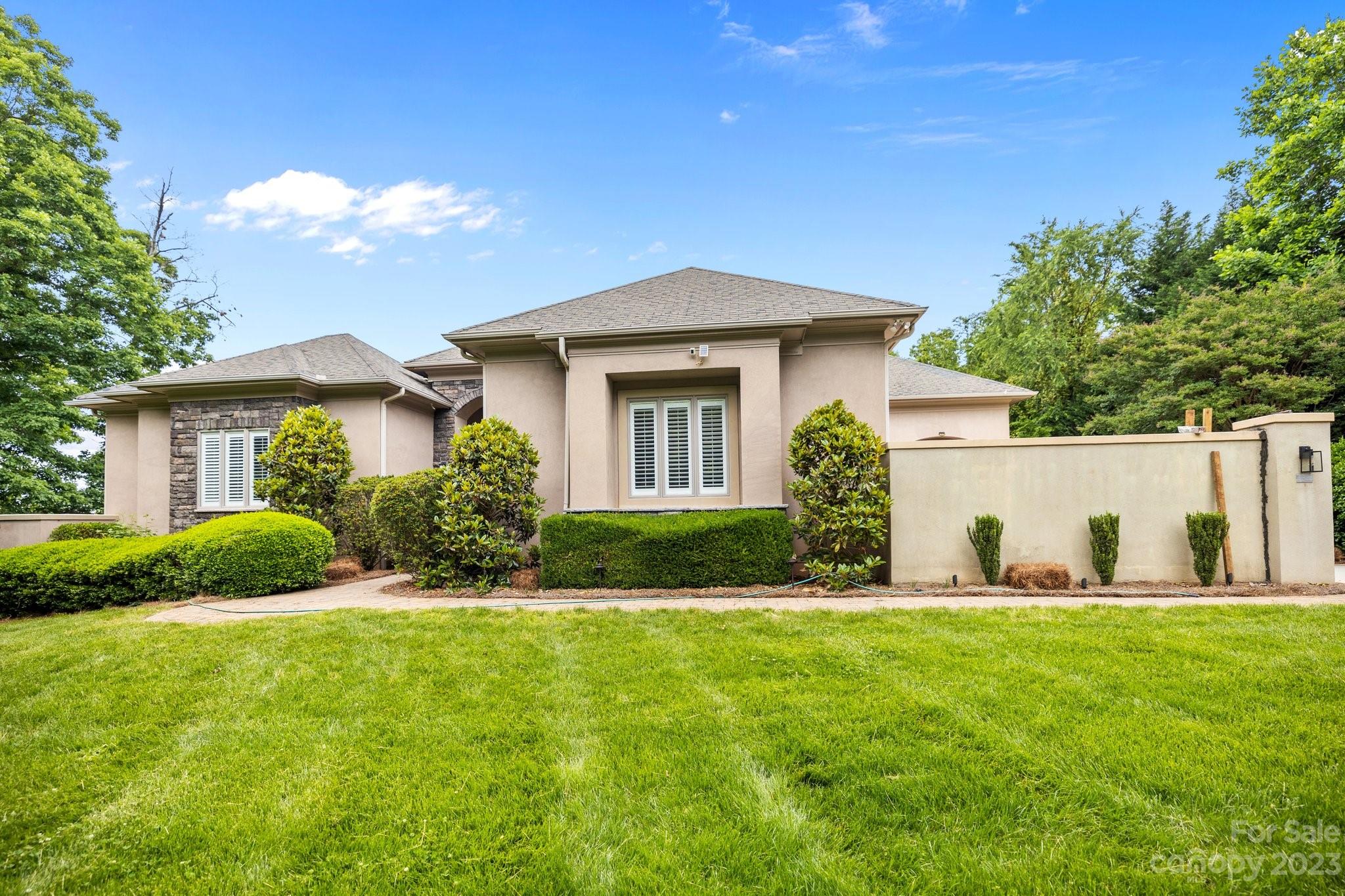 Gorgeous Lake front home with a fantastic view and pier/boat slip! Private back yard with pool and jacuzzi and a pool house. Features a gourmet kitchen with stainless steel appliances and wet bar, walk in pantry. Beautiful view of the lake and pool area from the breakfast nook. Spacious primary suite located on the main level. Upper level has 2 secondary bedrooms each with their own bathroom.  Bar entertainment area on the lower level with walk out to the patio and pool. Lower level has another bedroom with a theater room.  For more info on The Point visit - 
 http://thepointatlkn.com/