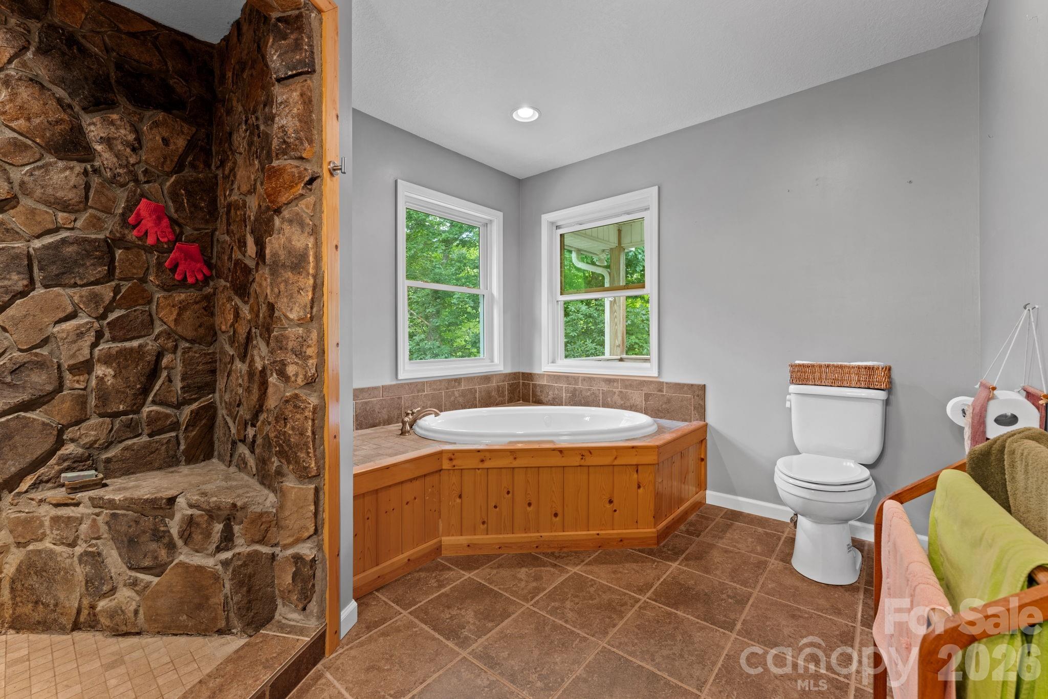 Coon Creek - Residential